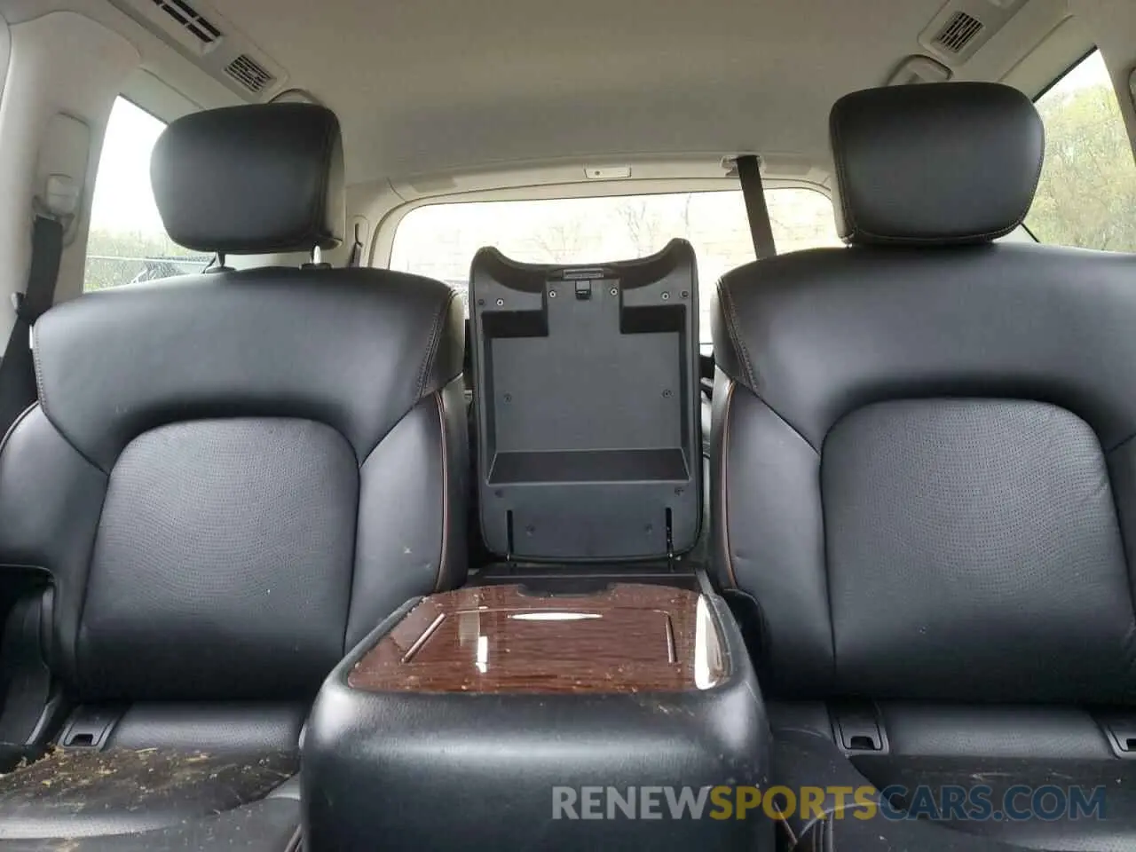 10 Photograph of a damaged car JN8AY2NC1L9622218 NISSAN ARMADA 2020