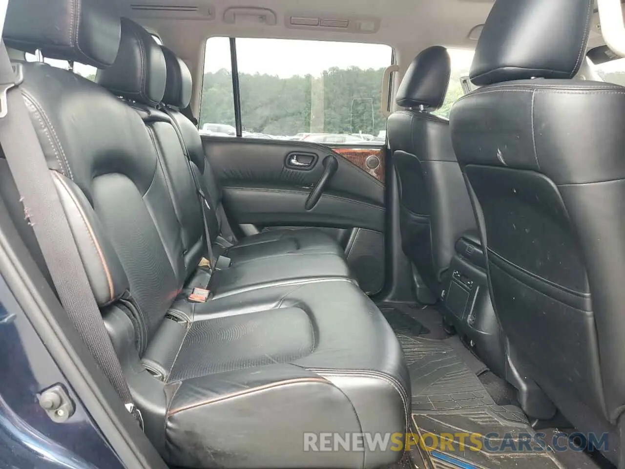 11 Photograph of a damaged car JN8AY2NC5LX518908 NISSAN ARMADA 2020