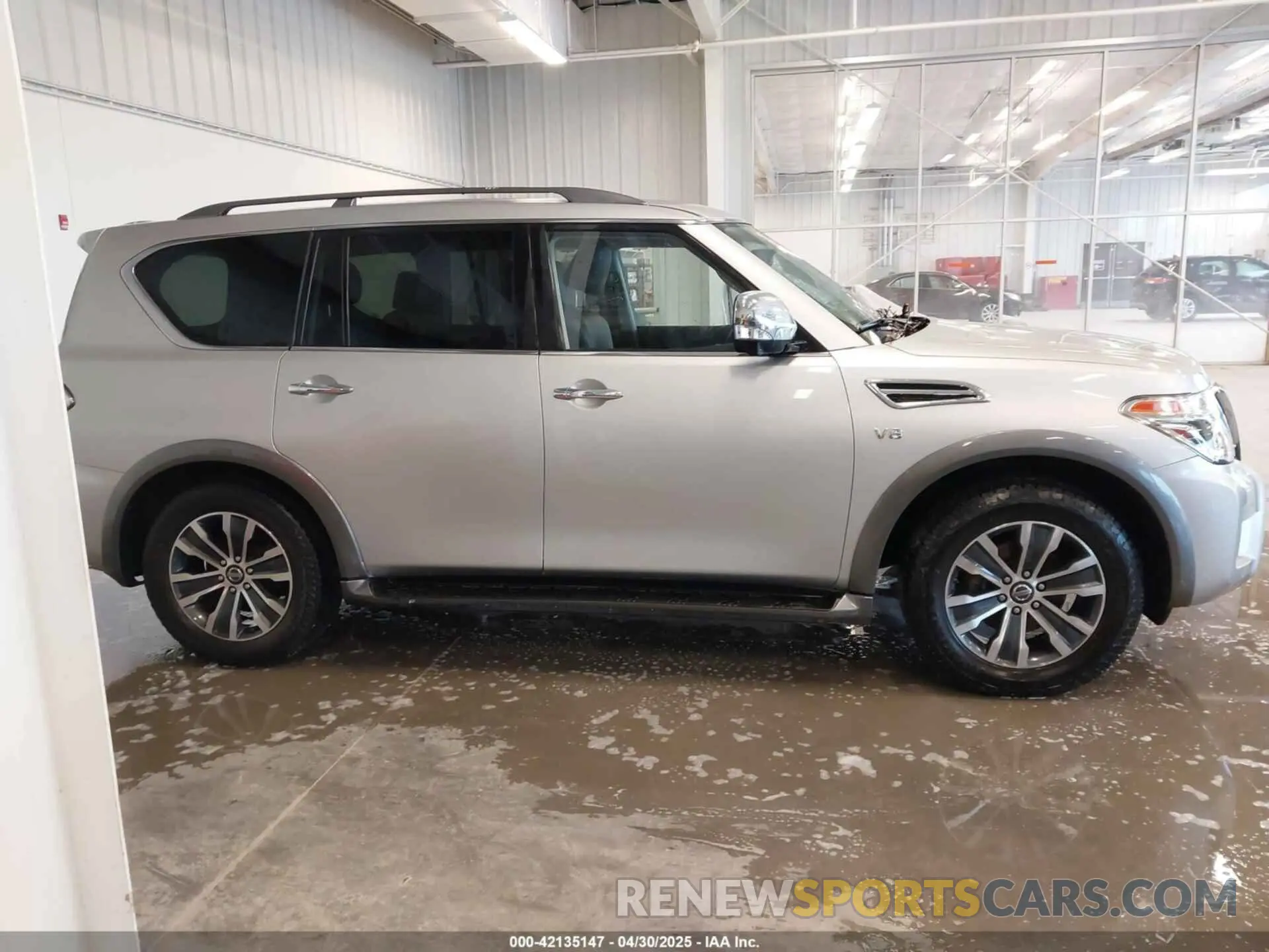 13 Photograph of a damaged car JN8AY2NC6L9621162 NISSAN ARMADA 2020
