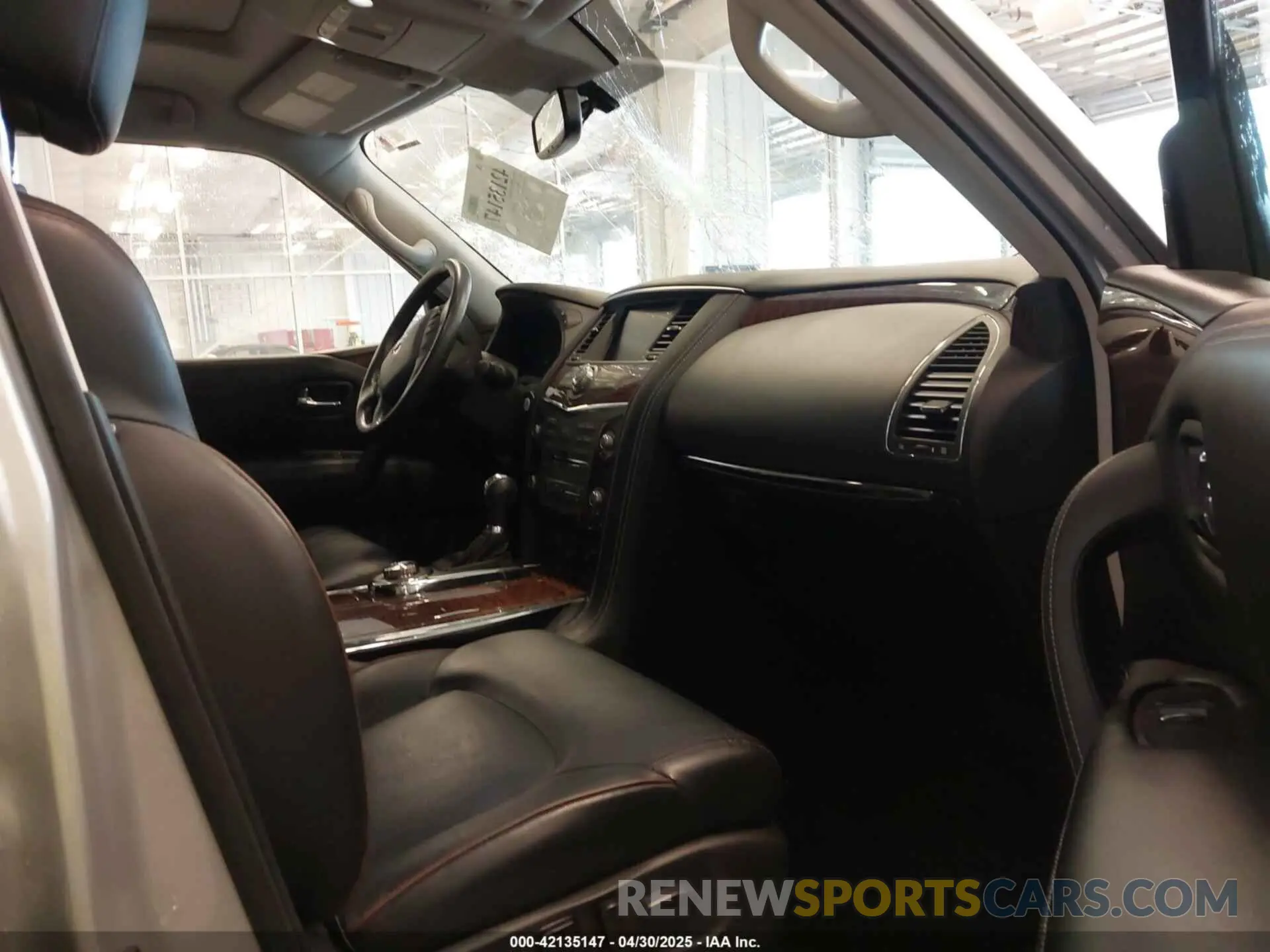 5 Photograph of a damaged car JN8AY2NC6L9621162 NISSAN ARMADA 2020
