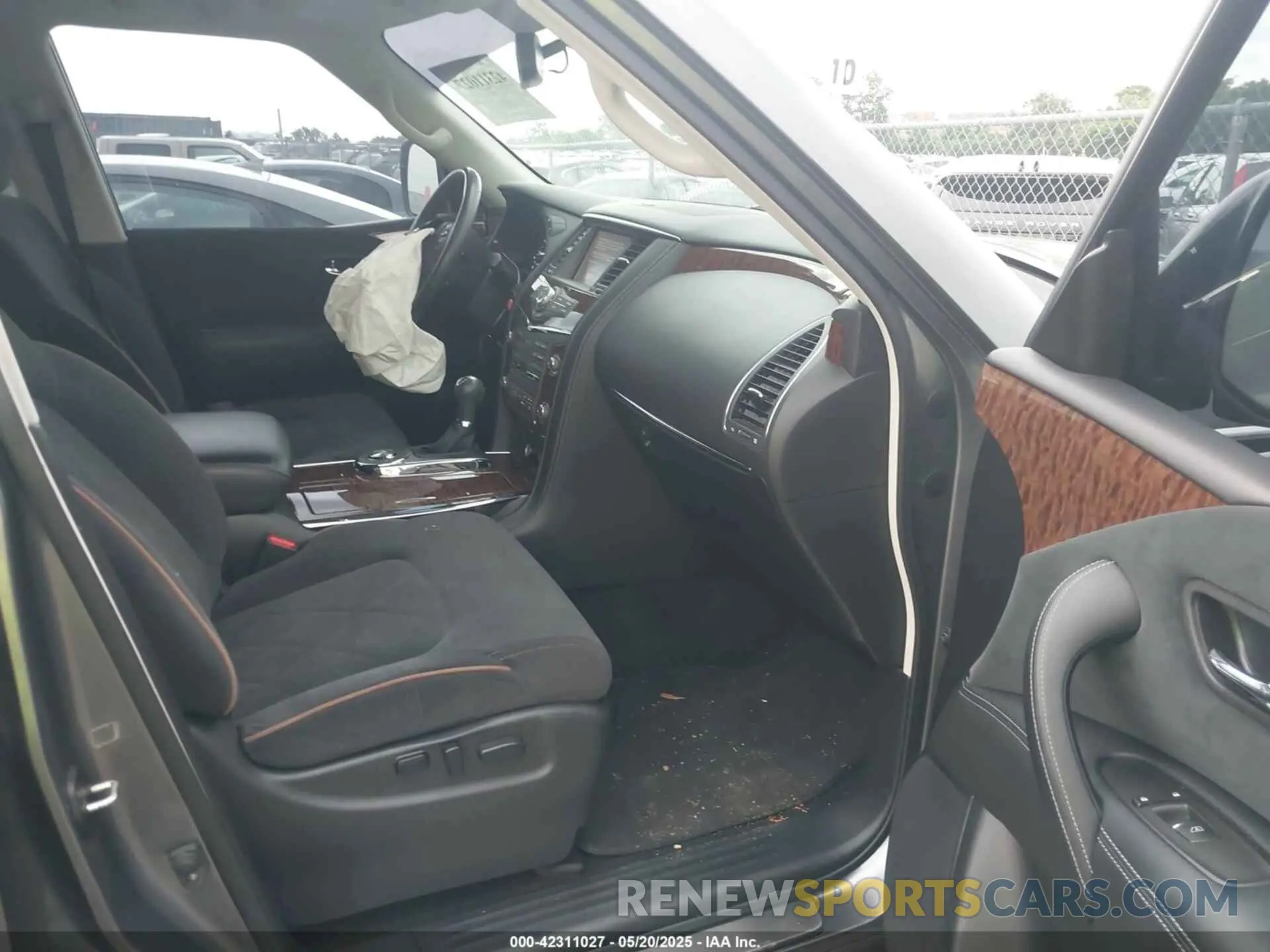 5 Photograph of a damaged car JN8AY2ND0L9105632 NISSAN ARMADA 2020