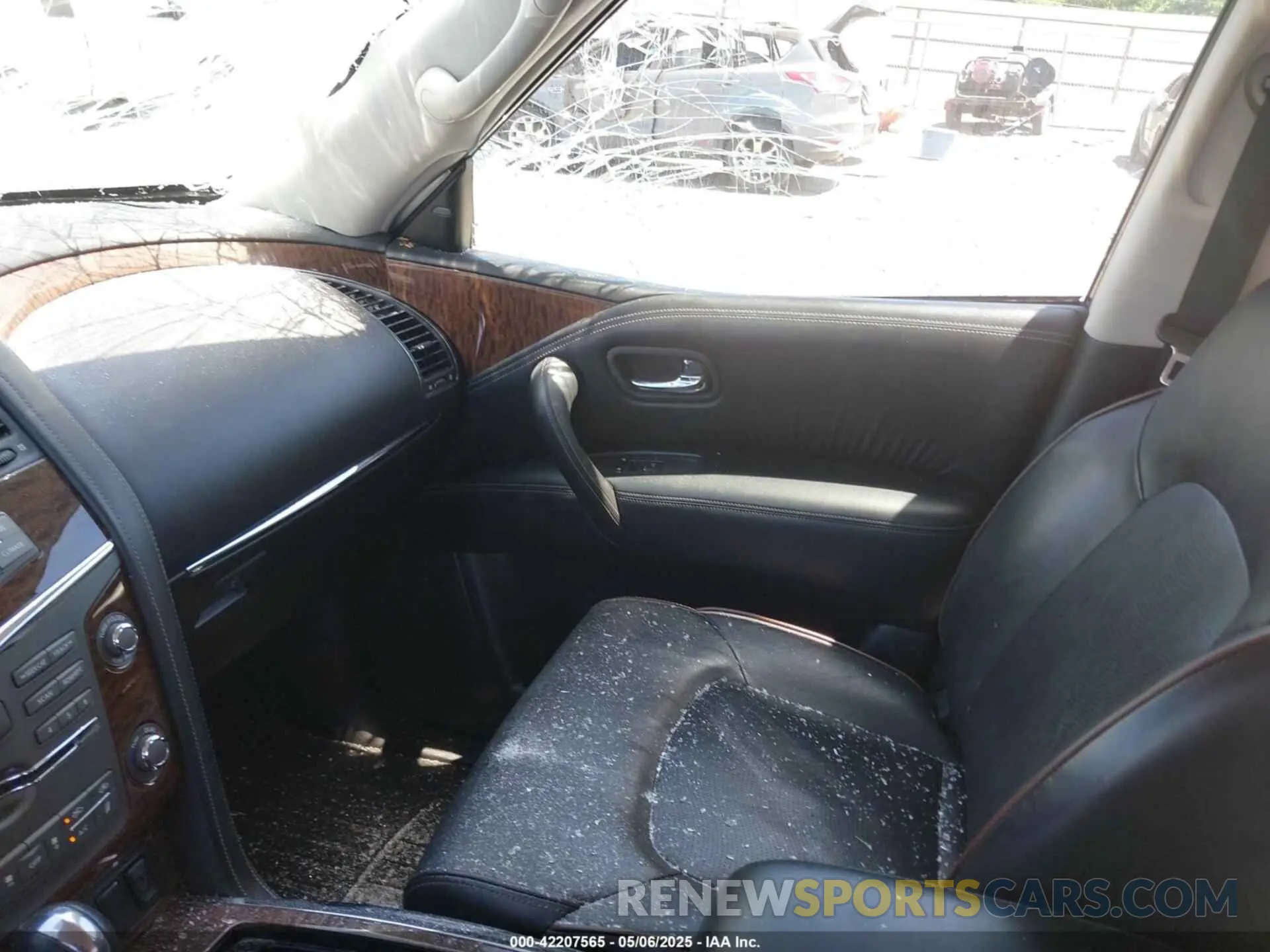 5 Photograph of a damaged car JN8AY2ND1L9108880 NISSAN ARMADA 2020
