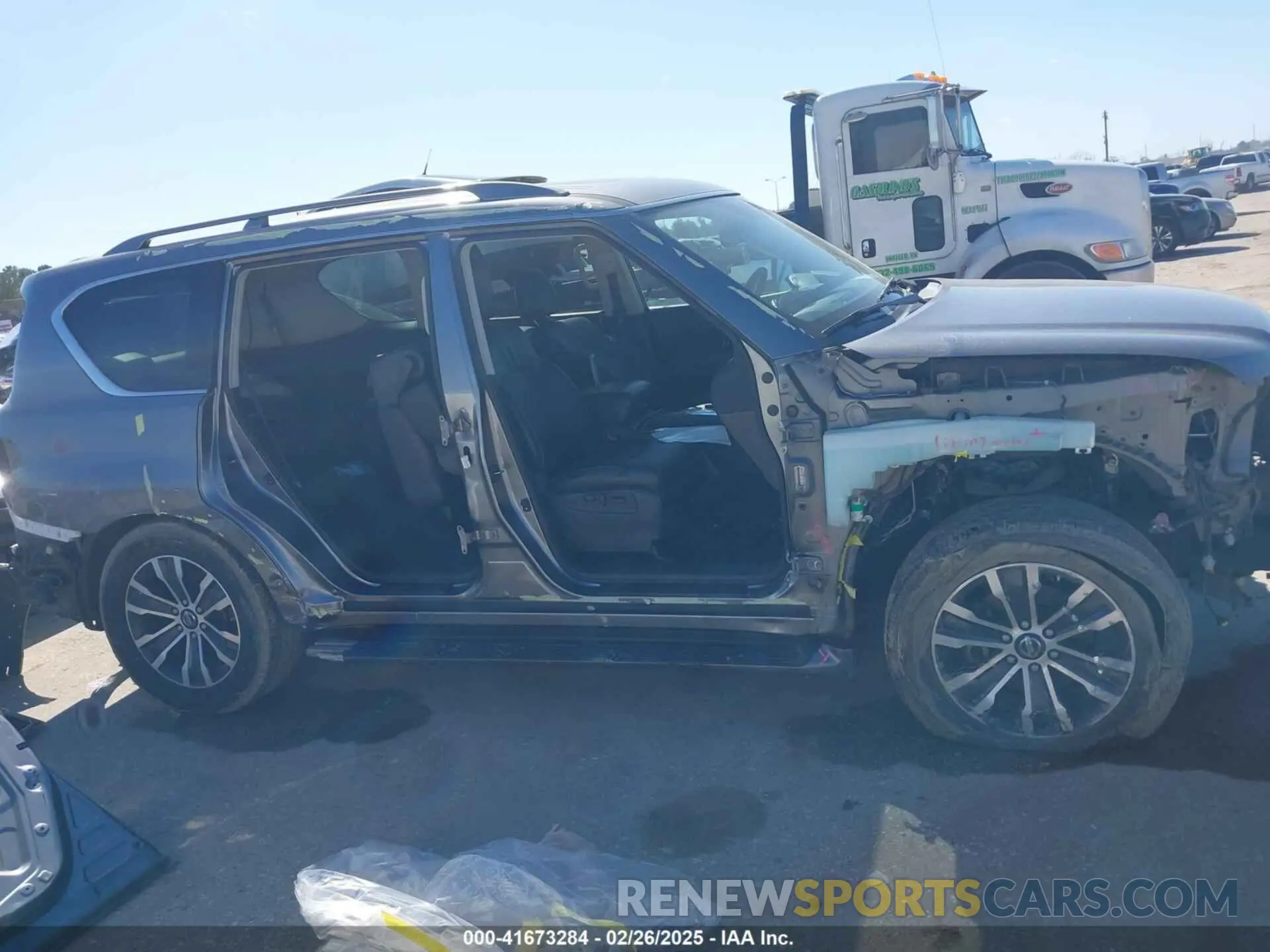 14 Photograph of a damaged car JN8AY2ND2L9110735 NISSAN ARMADA 2020