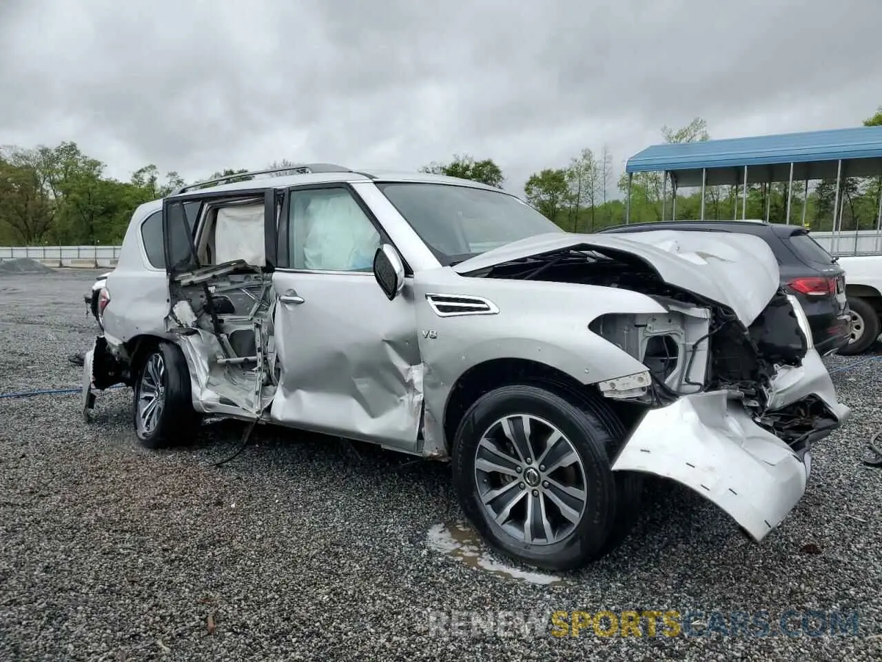 4 Photograph of a damaged car JN8AY2ND2LX017886 NISSAN ARMADA 2020