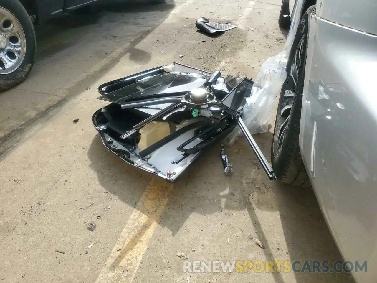 13 Photograph of a damaged car JN8AY2ND3LX016696 NISSAN ARMADA 2020