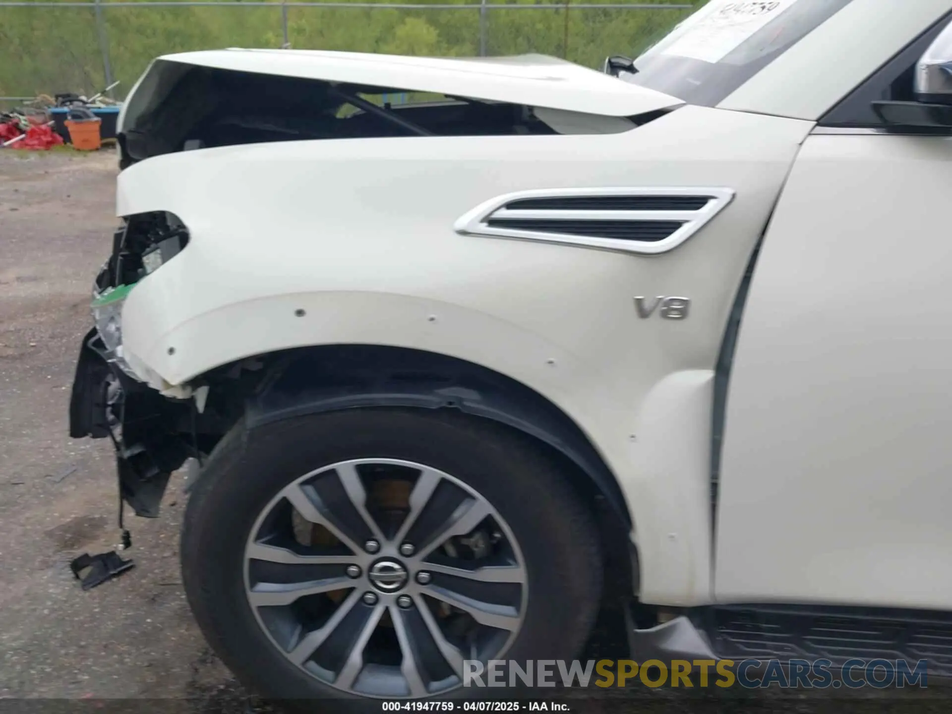 18 Photograph of a damaged car JN8AY2ND4L9111336 NISSAN ARMADA 2020