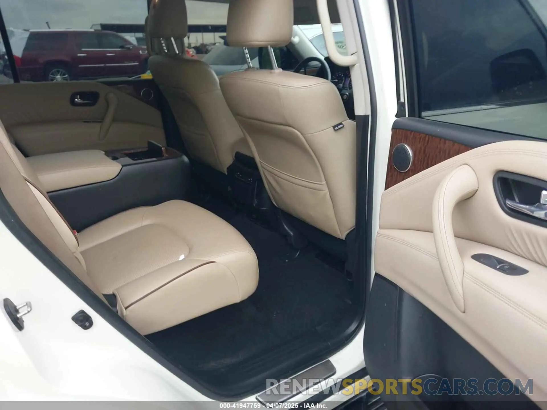 8 Photograph of a damaged car JN8AY2ND4L9111336 NISSAN ARMADA 2020