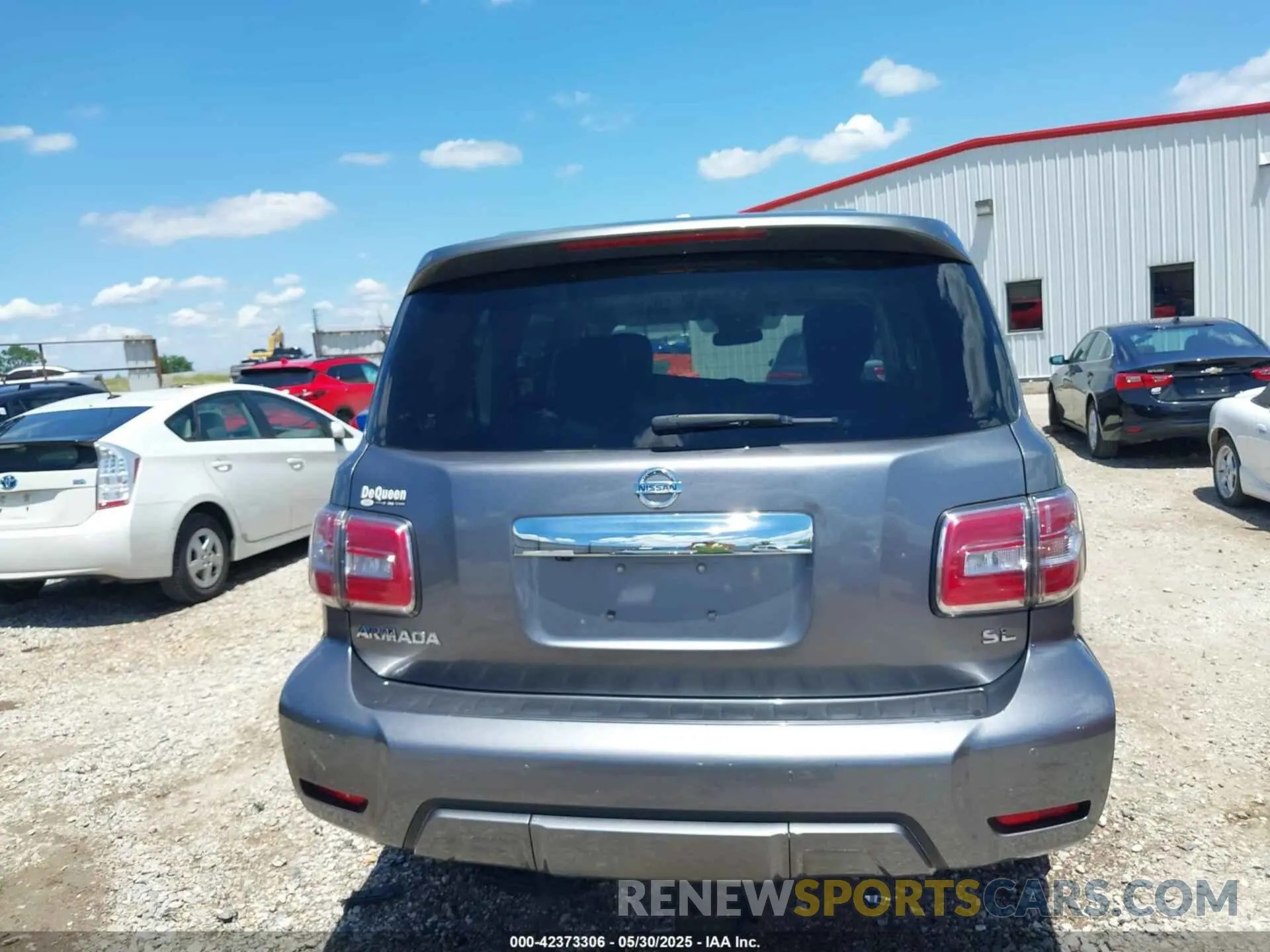 16 Photograph of a damaged car JN8AY2ND5L9110681 NISSAN ARMADA 2020