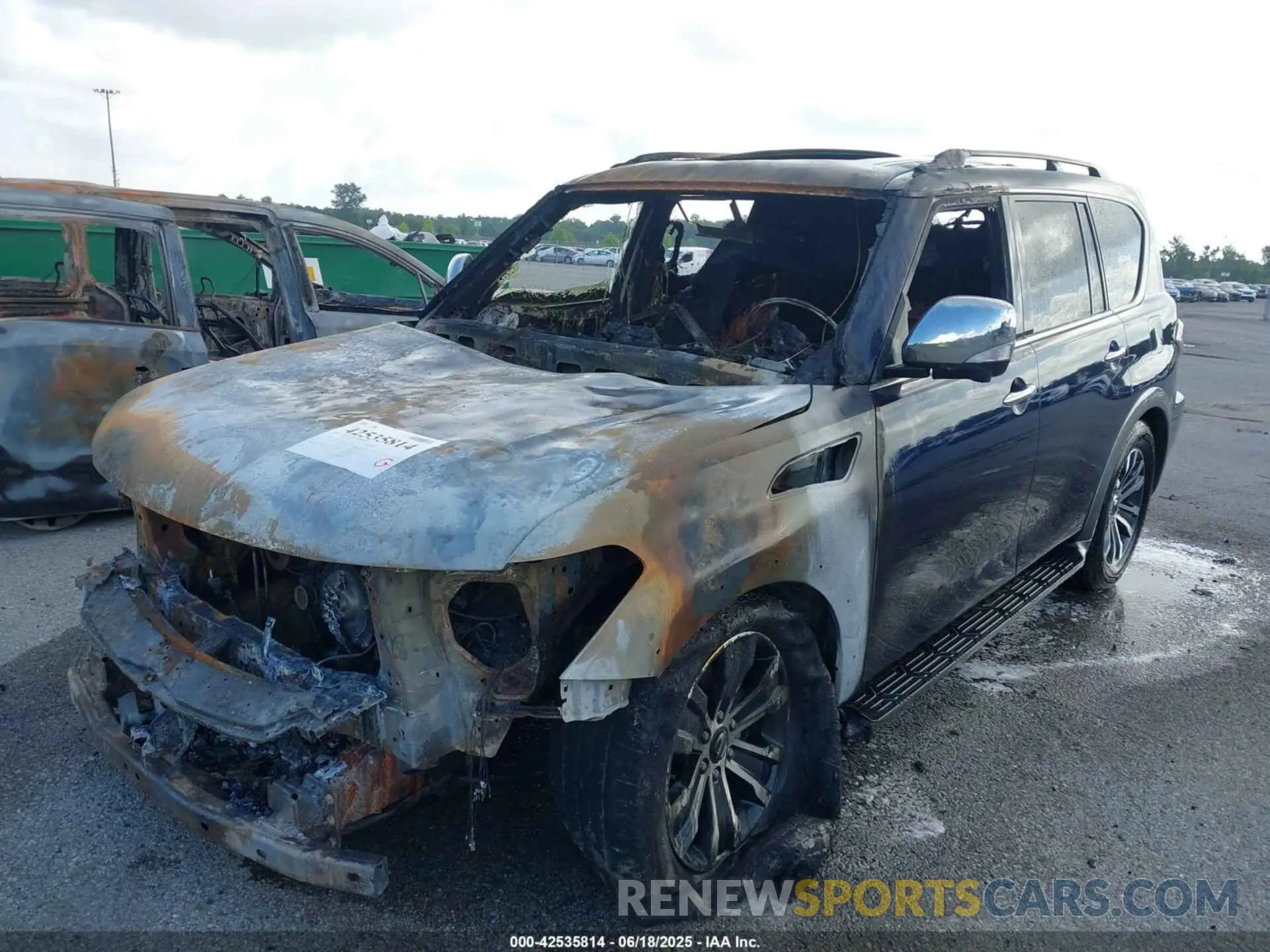 2 Photograph of a damaged car JN8AY2ND5LX017011 NISSAN ARMADA 2020