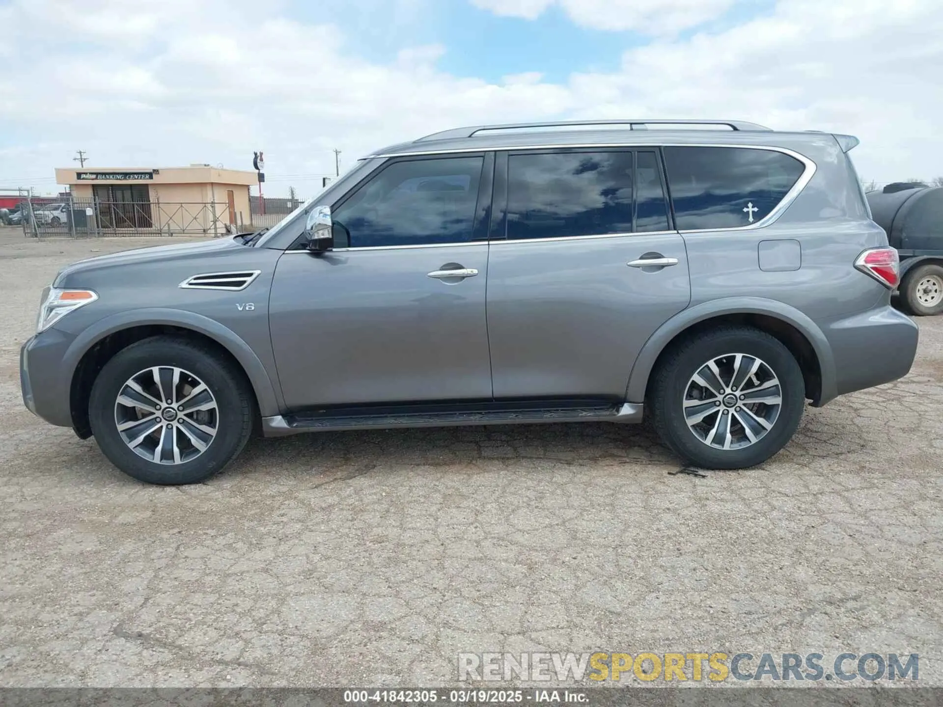 15 Photograph of a damaged car JN8AY2ND5LX017896 NISSAN ARMADA 2020
