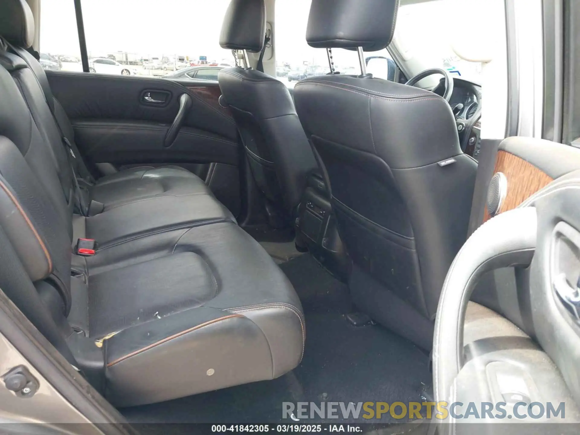 8 Photograph of a damaged car JN8AY2ND5LX017896 NISSAN ARMADA 2020