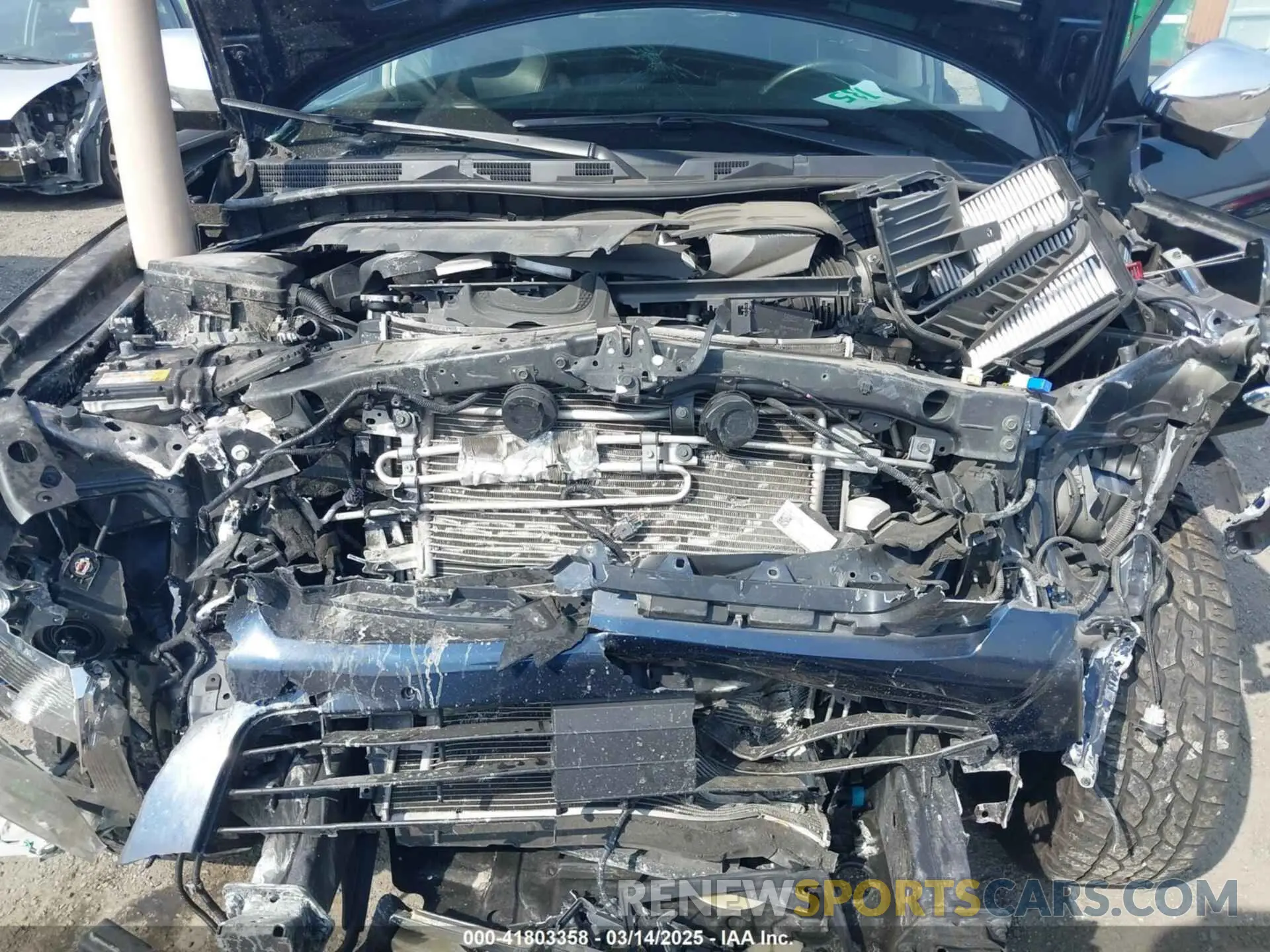 10 Photograph of a damaged car JN8AY2NDXLX017988 NISSAN ARMADA 2020