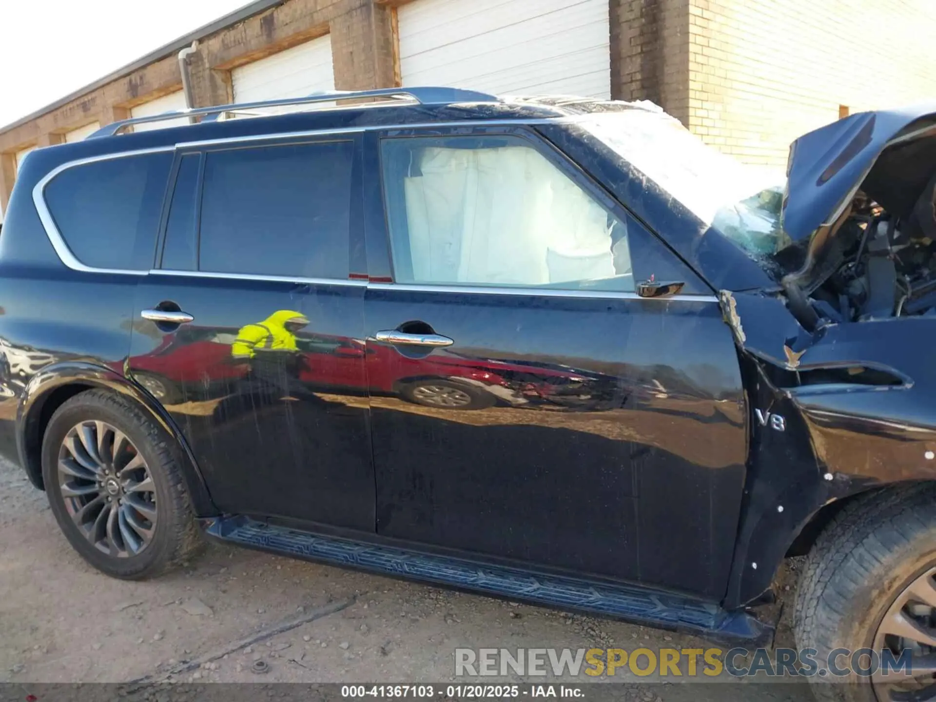 12 Photograph of a damaged car JN8AY2NF7L9360568 NISSAN ARMADA 2020