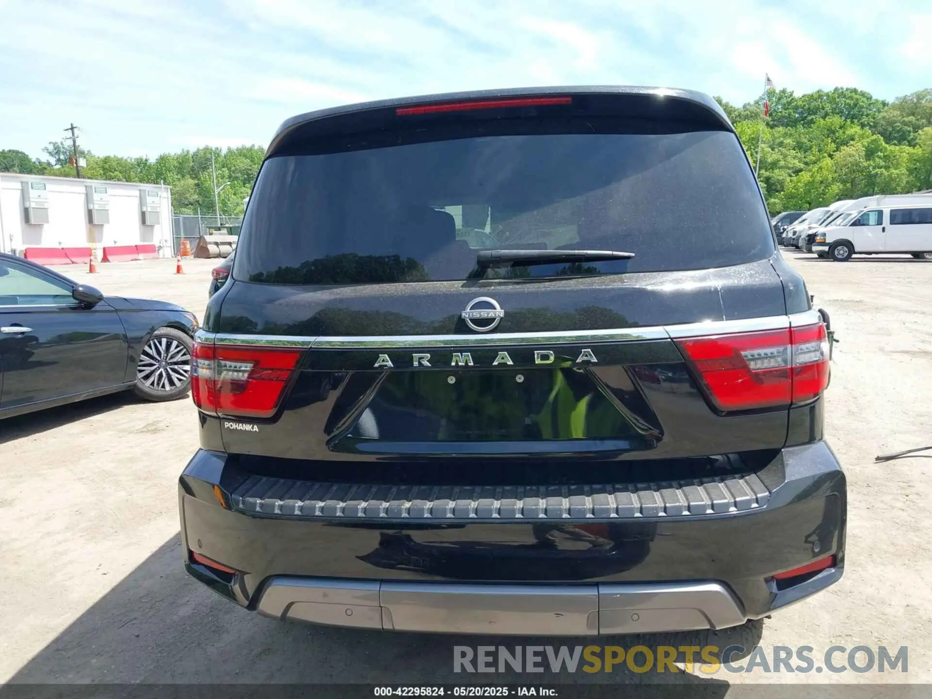 15 Photograph of a damaged car JN8AY2AC6M9147642 NISSAN ARMADA 2021