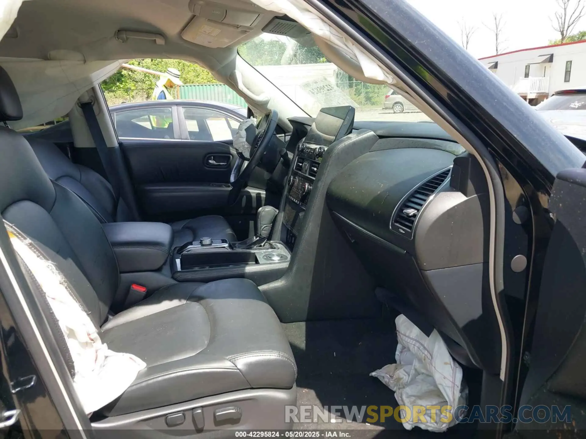 5 Photograph of a damaged car JN8AY2AC6M9147642 NISSAN ARMADA 2021