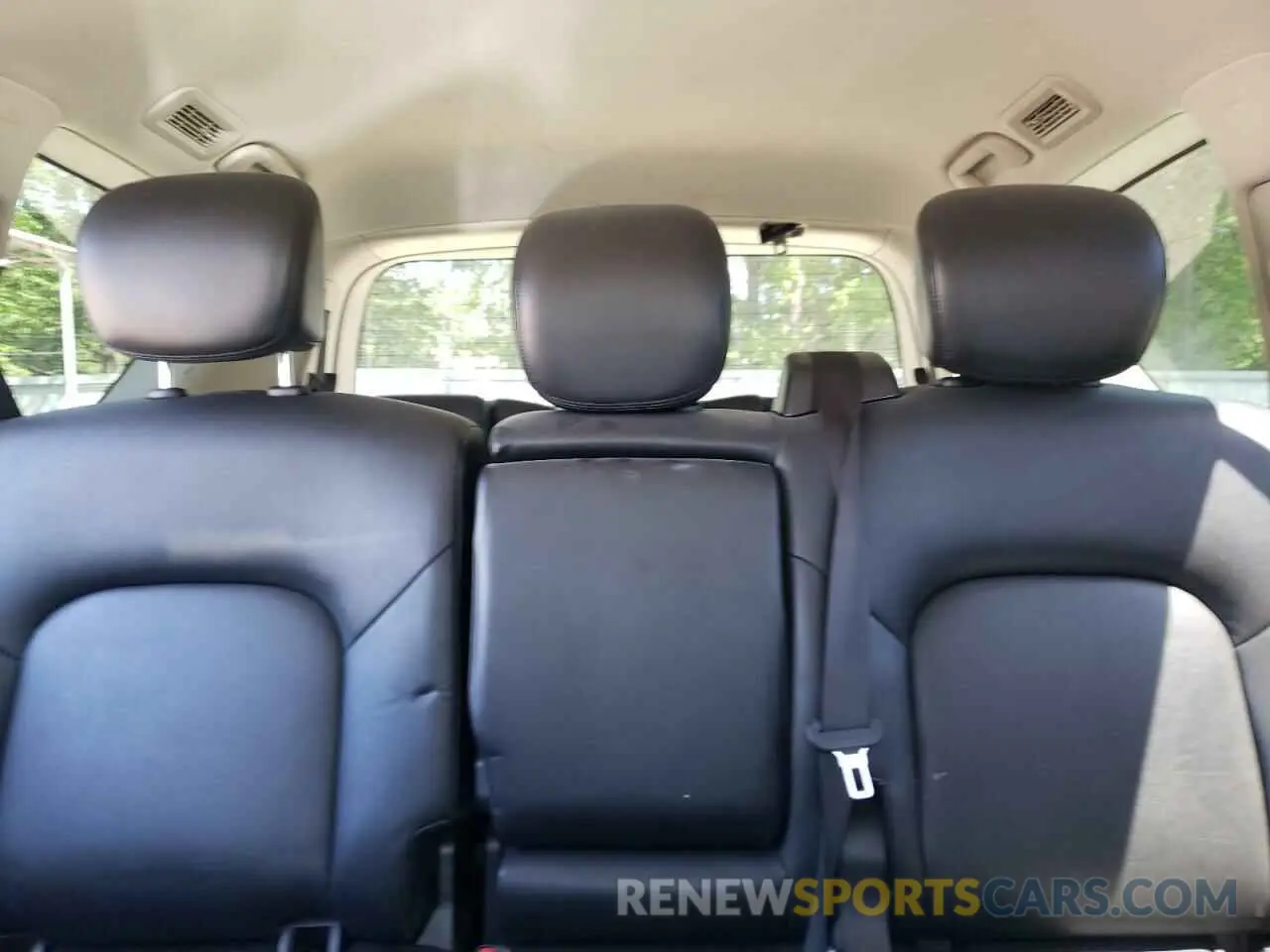10 Photograph of a damaged car JN8AY2AC7M9145401 NISSAN ARMADA 2021