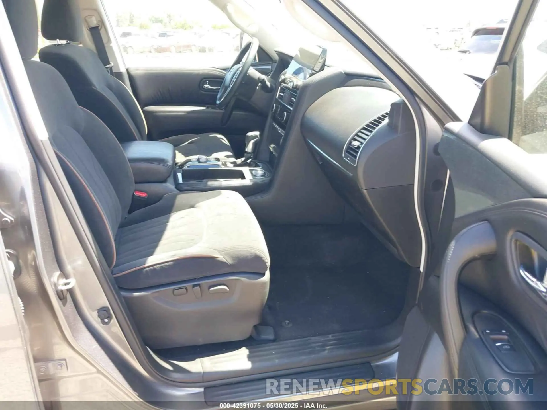 5 Photograph of a damaged car JN8AY2AD4M9662096 NISSAN ARMADA 2021