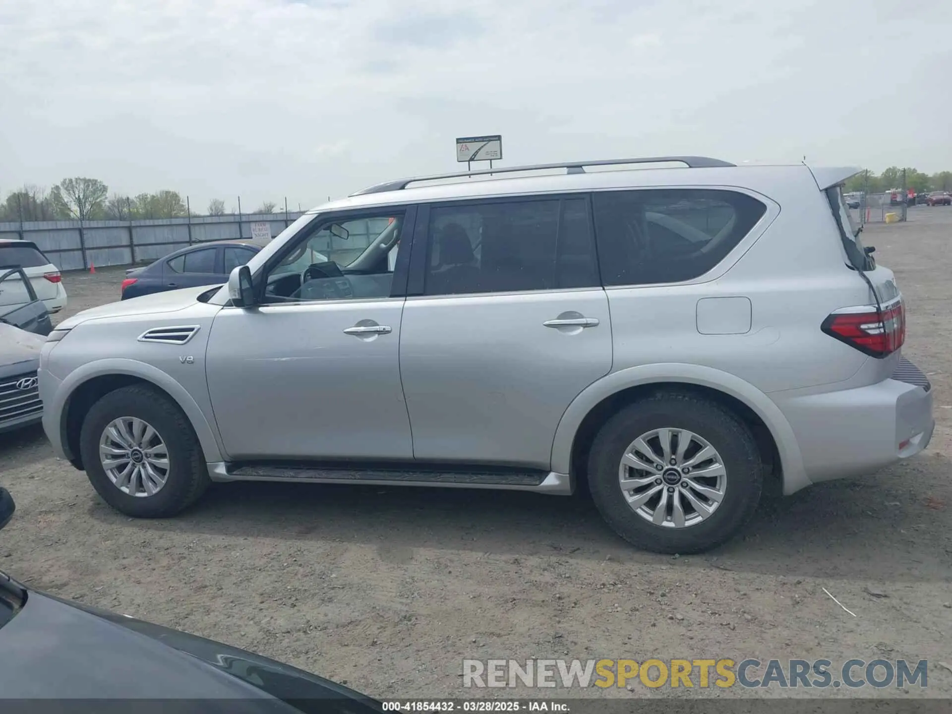 14 Photograph of a damaged car JN8AY2AD6M9661144 NISSAN ARMADA 2021