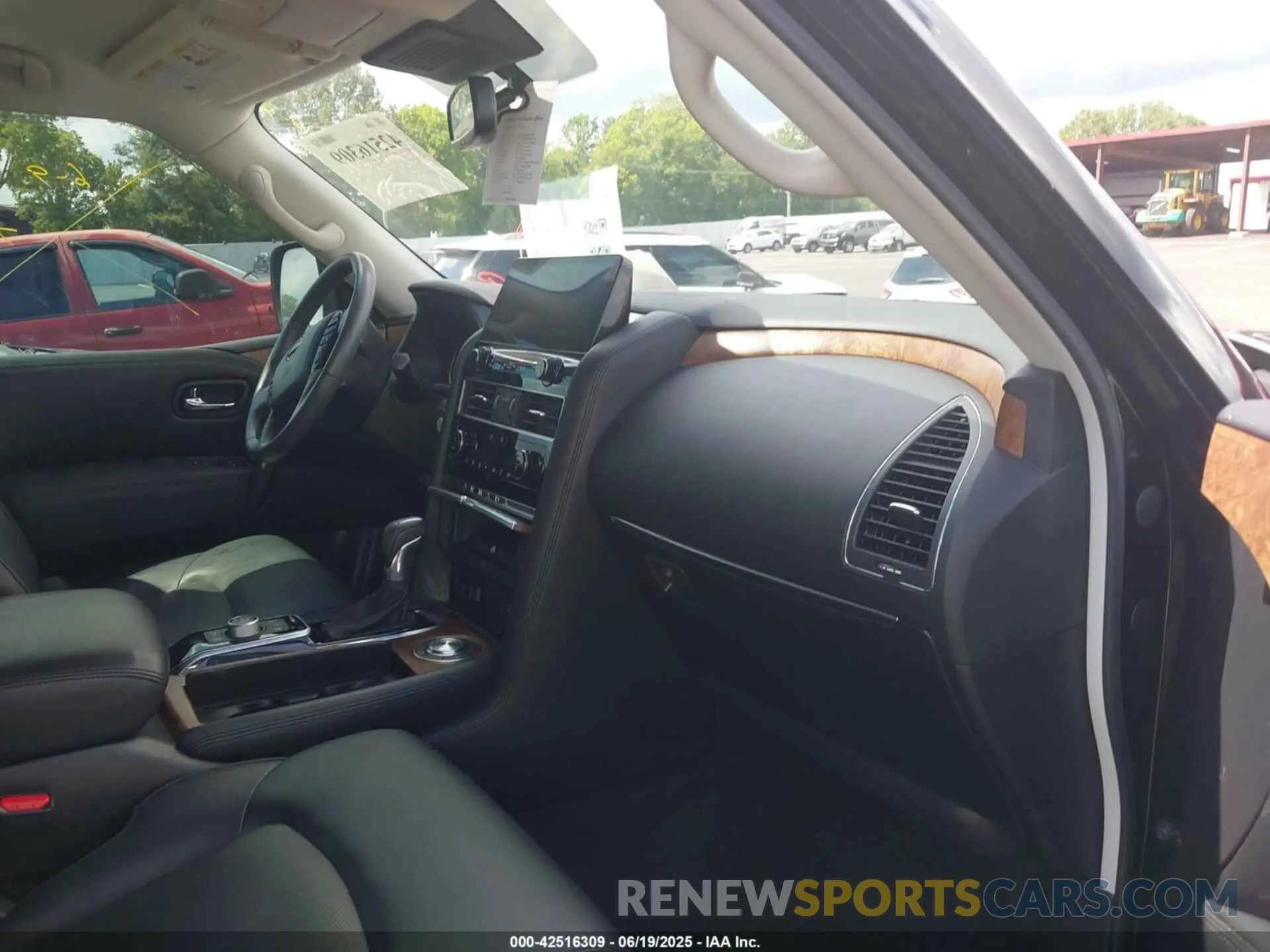 5 Photograph of a damaged car JN8AY2BA7M9371239 NISSAN ARMADA 2021