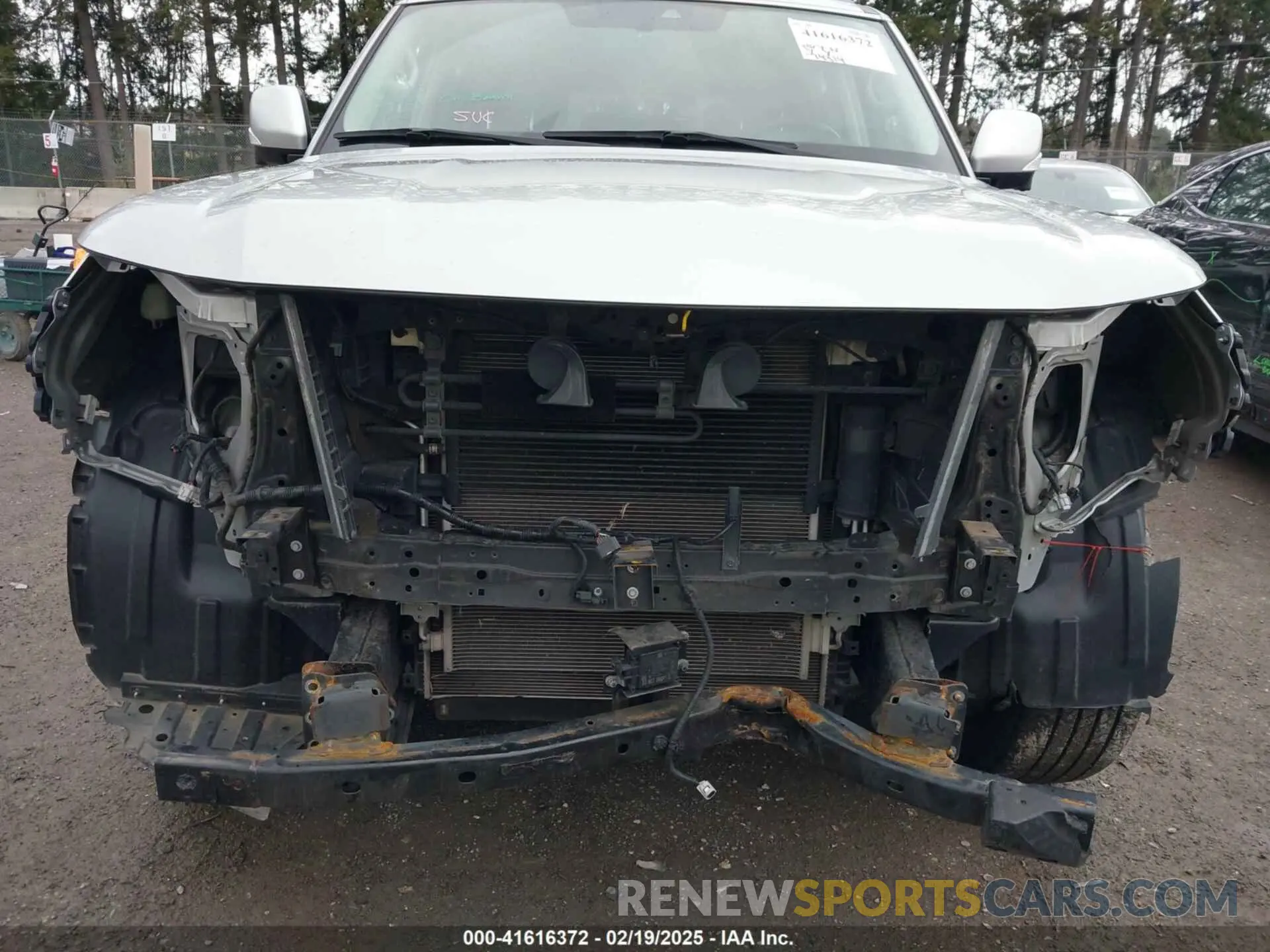 6 Photograph of a damaged car JN8AY2BB6M9792670 NISSAN ARMADA 2021