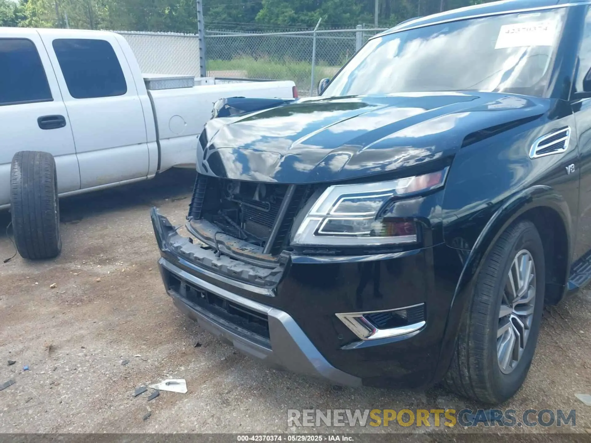 19 Photograph of a damaged car JN8AY2BDXM937227Z NISSAN ARMADA 2021
