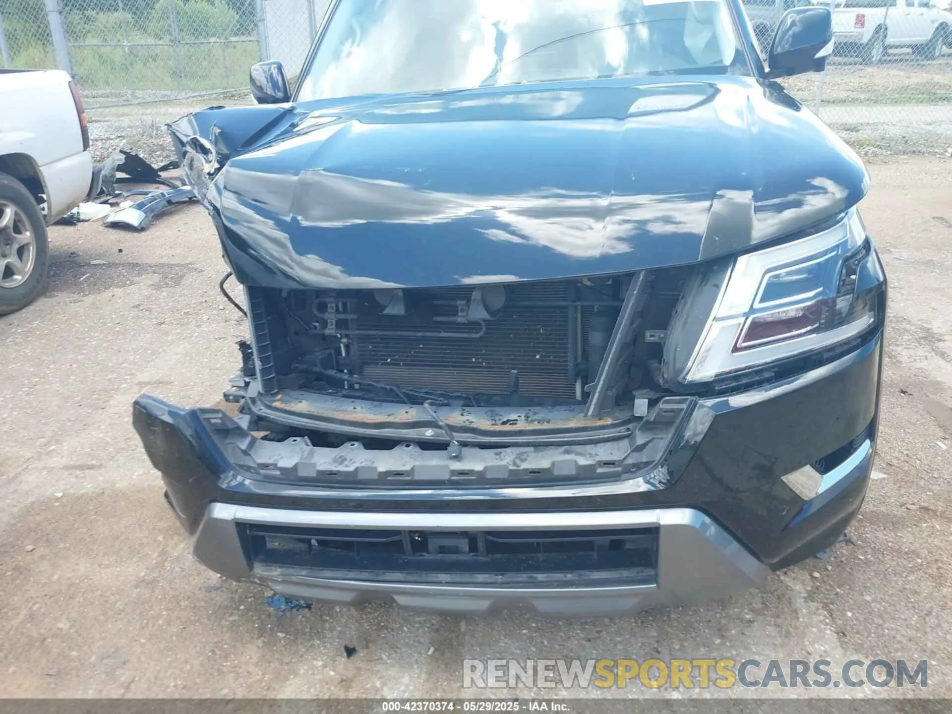 6 Photograph of a damaged car JN8AY2BDXM937227Z NISSAN ARMADA 2021