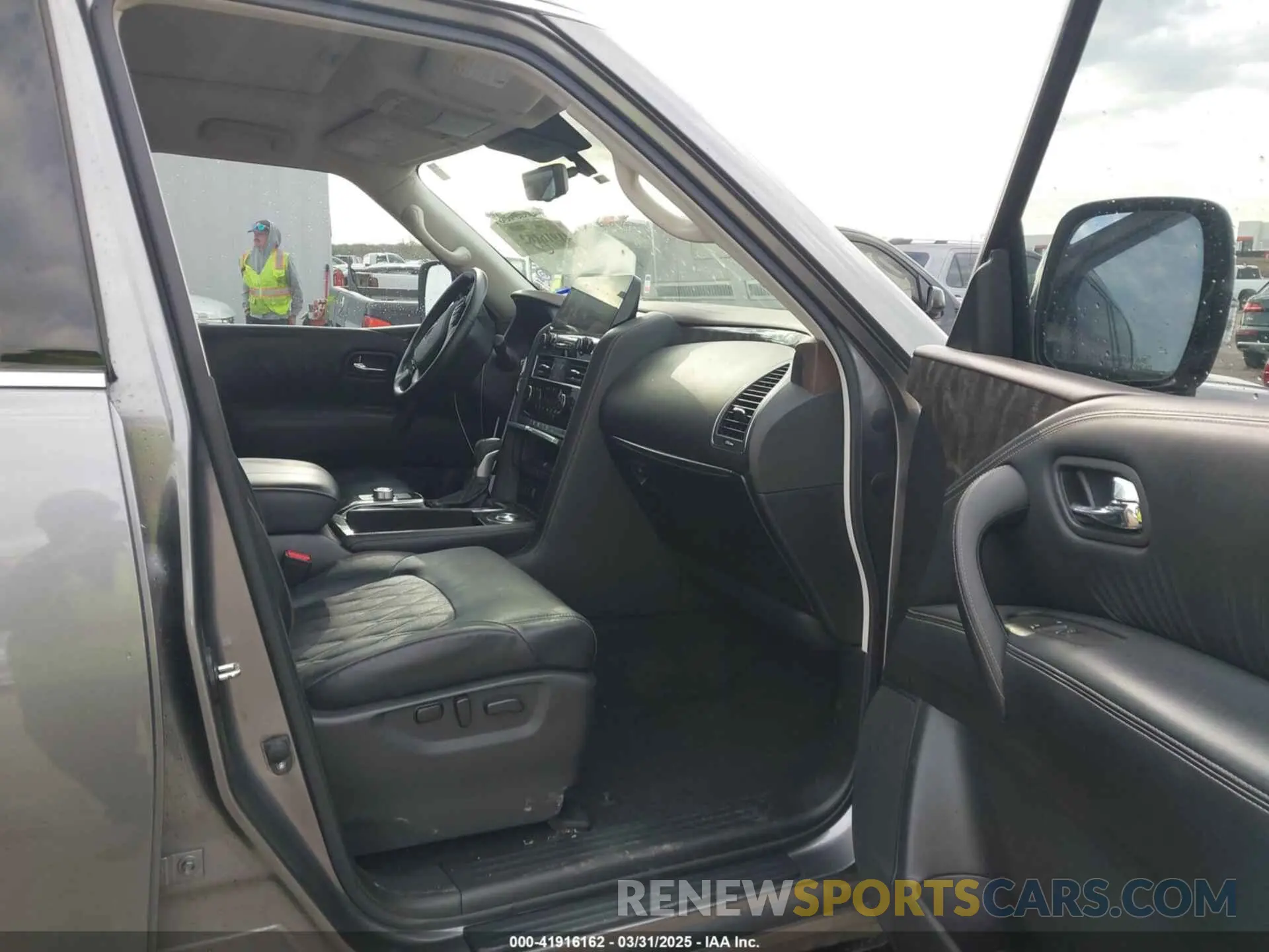 5 Photograph of a damaged car JN8AY2DA7M9372064 NISSAN ARMADA 2021