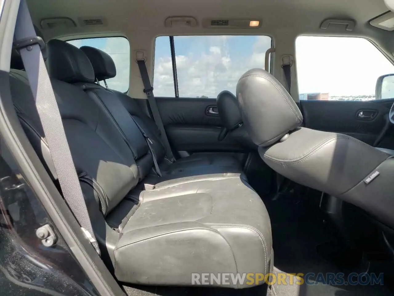 11 Photograph of a damaged car JN8AY2AC6N9161655 NISSAN ARMADA 2022