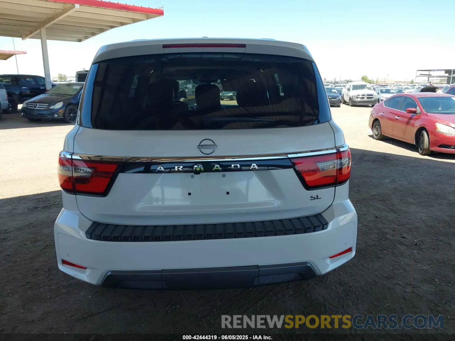 16 Photograph of a damaged car JN8AY2BD7N9677563 NISSAN ARMADA 2022
