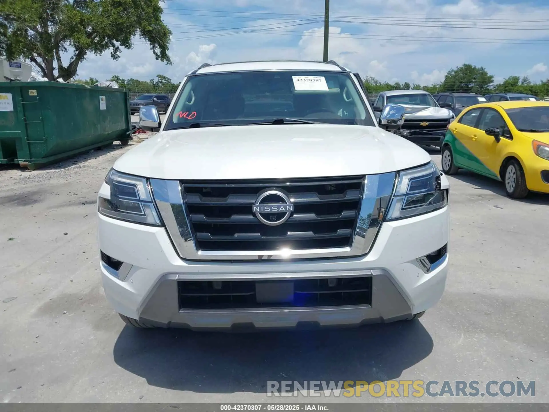 11 Photograph of a damaged car JN8AY2DAXN9390818 NISSAN ARMADA 2022