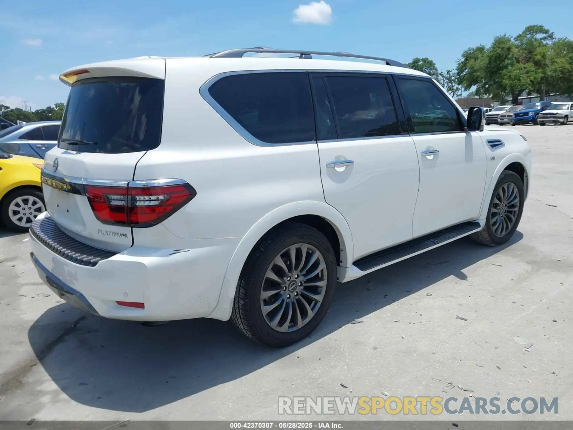 4 Photograph of a damaged car JN8AY2DAXN9390818 NISSAN ARMADA 2022