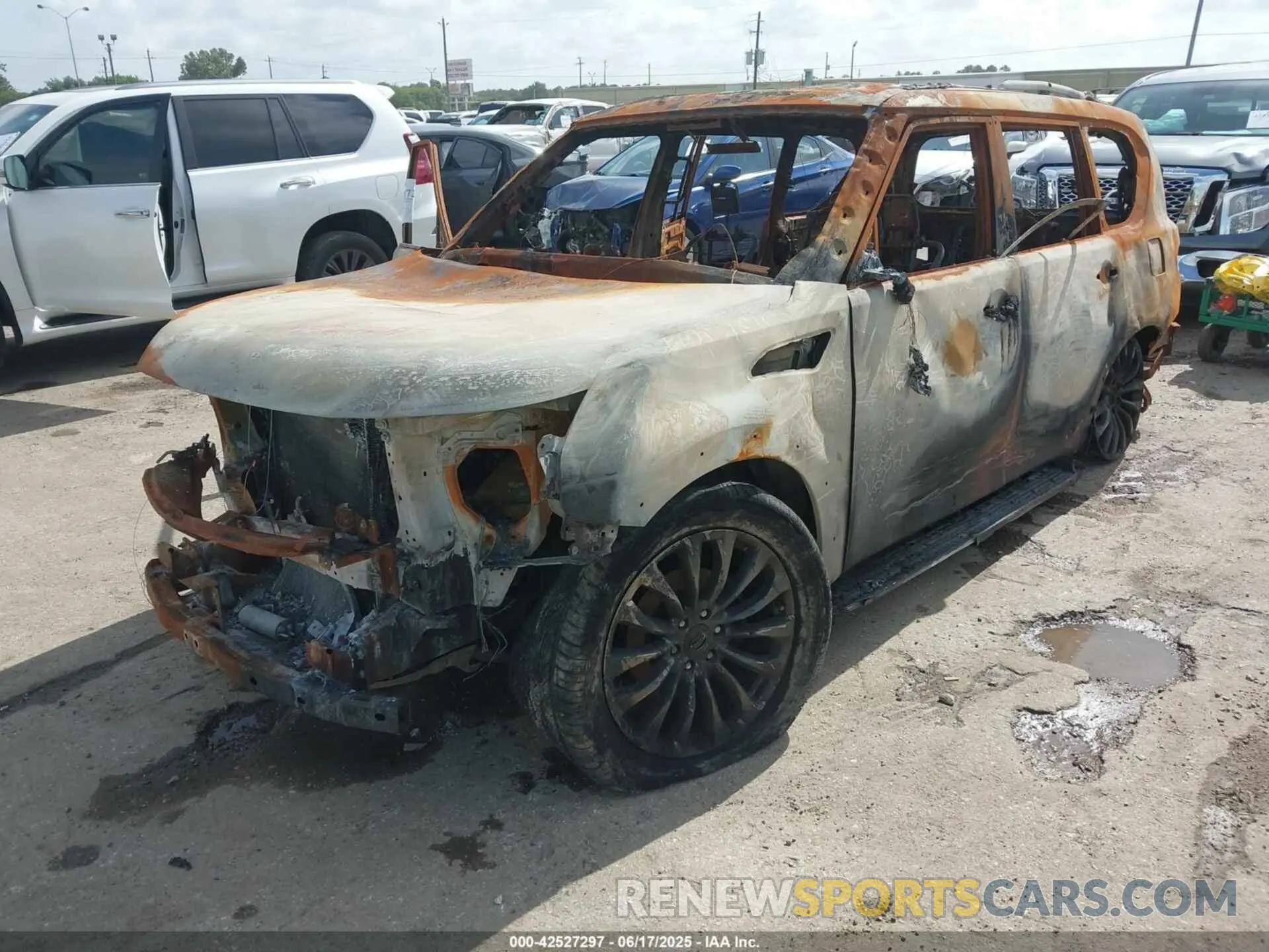 2 Photograph of a damaged car JN8AY2DB7N9814822 NISSAN ARMADA 2022