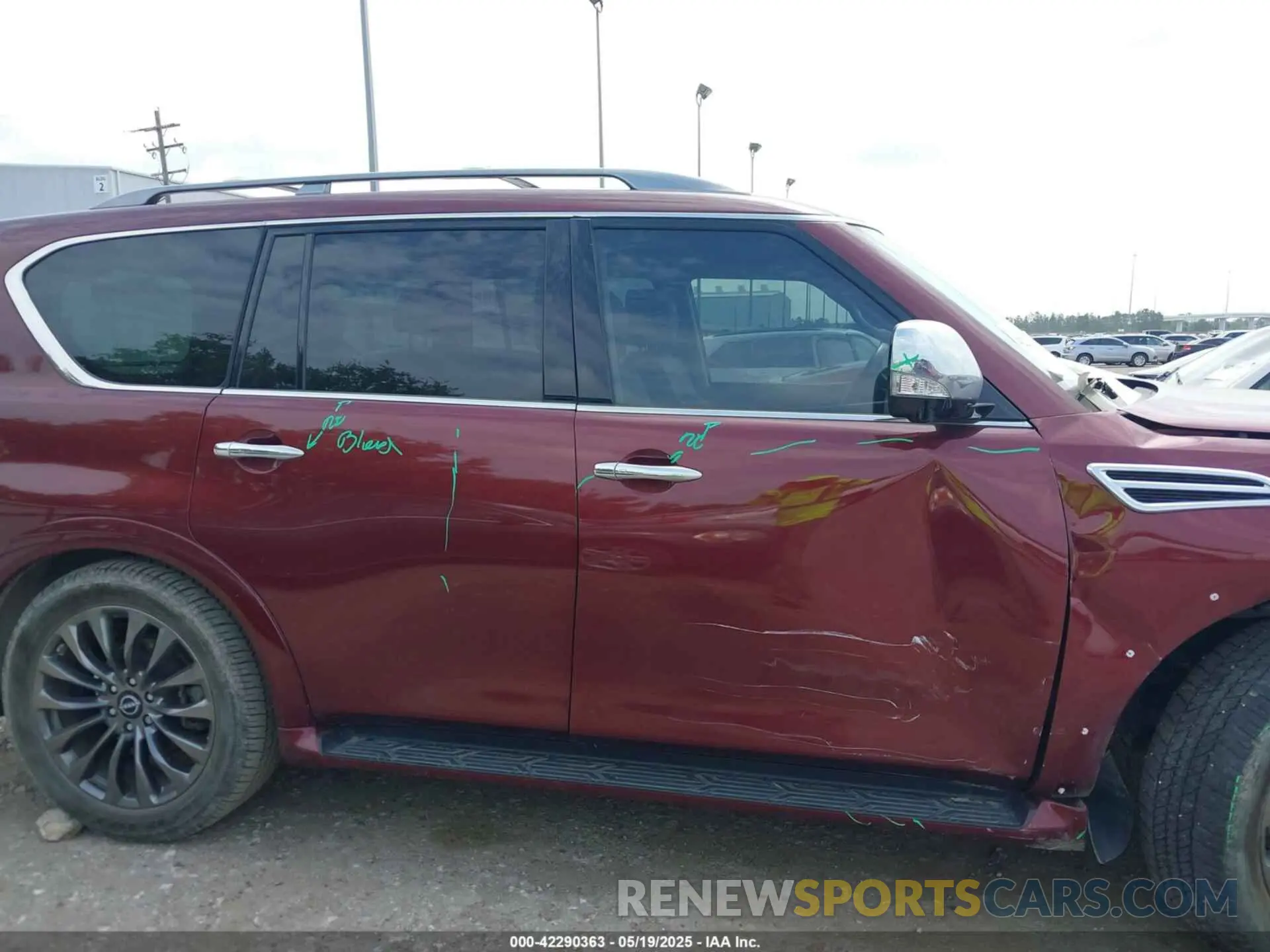 13 Photograph of a damaged car JN8AY2DA1P9401871 NISSAN ARMADA 2023