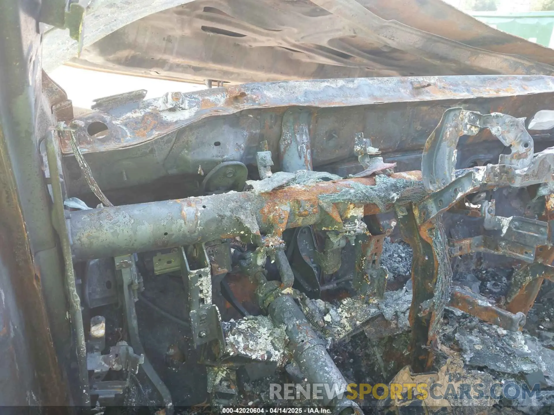 15 Photograph of a damaged car JN8AY2DA2P9403242 NISSAN ARMADA 2023
