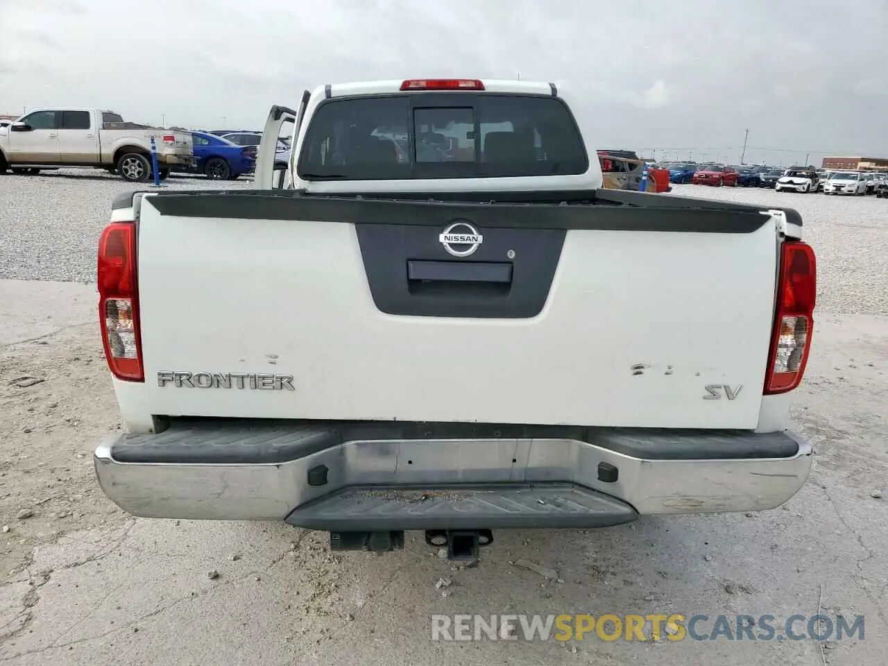 6 Photograph of a damaged car 1N6AD0CU0KN879879 NISSAN FRONTIER 2019