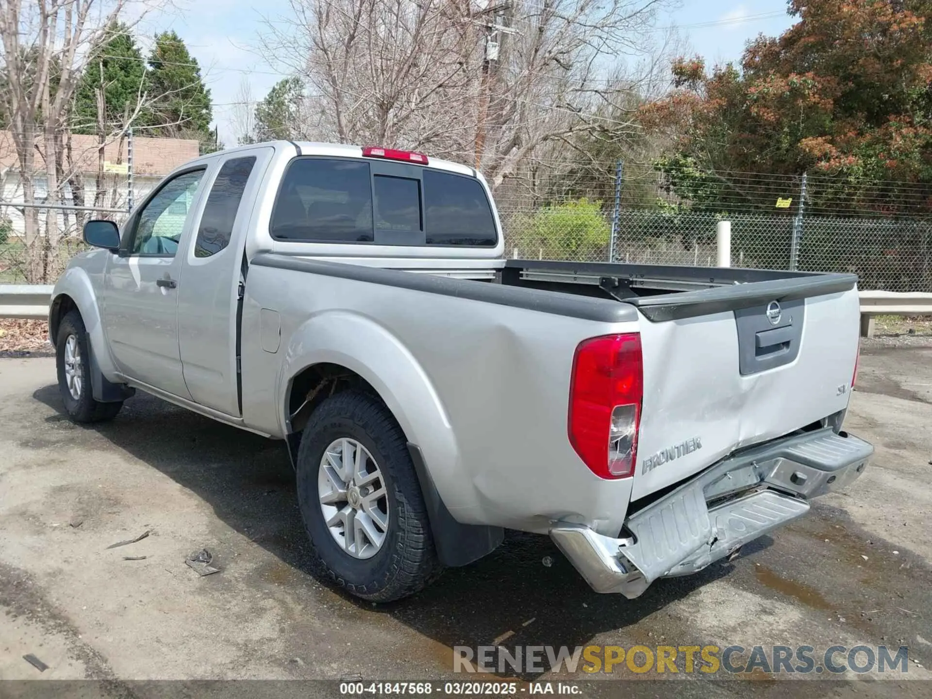 3 Photograph of a damaged car 1N6AD0CU7KN795171 NISSAN FRONTIER 2019