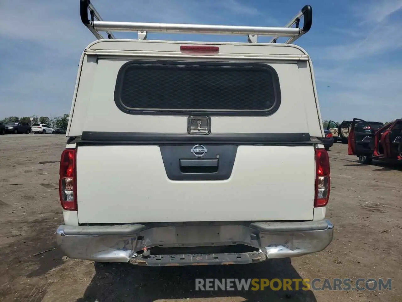 6 Photograph of a damaged car 1N6AD0CU9KN780669 NISSAN FRONTIER 2019