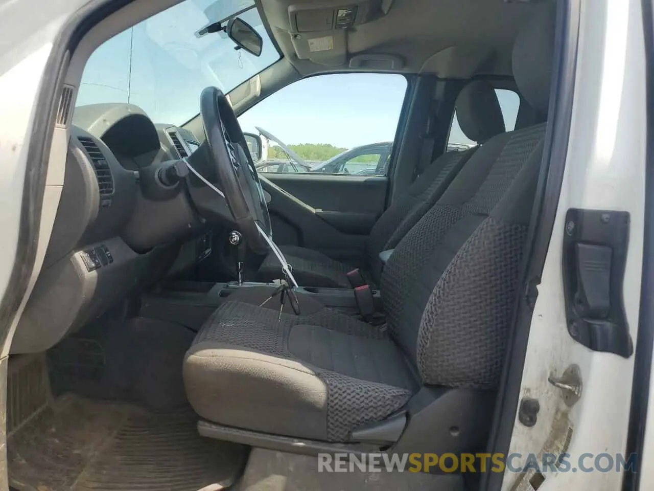 7 Photograph of a damaged car 1N6AD0CU9KN780669 NISSAN FRONTIER 2019