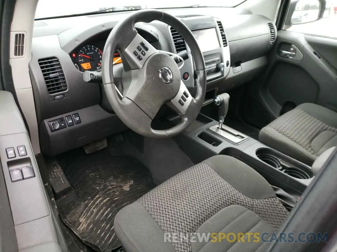 8 Photograph of a damaged car 1N6AD0CW0KN744998 NISSAN FRONTIER 2019