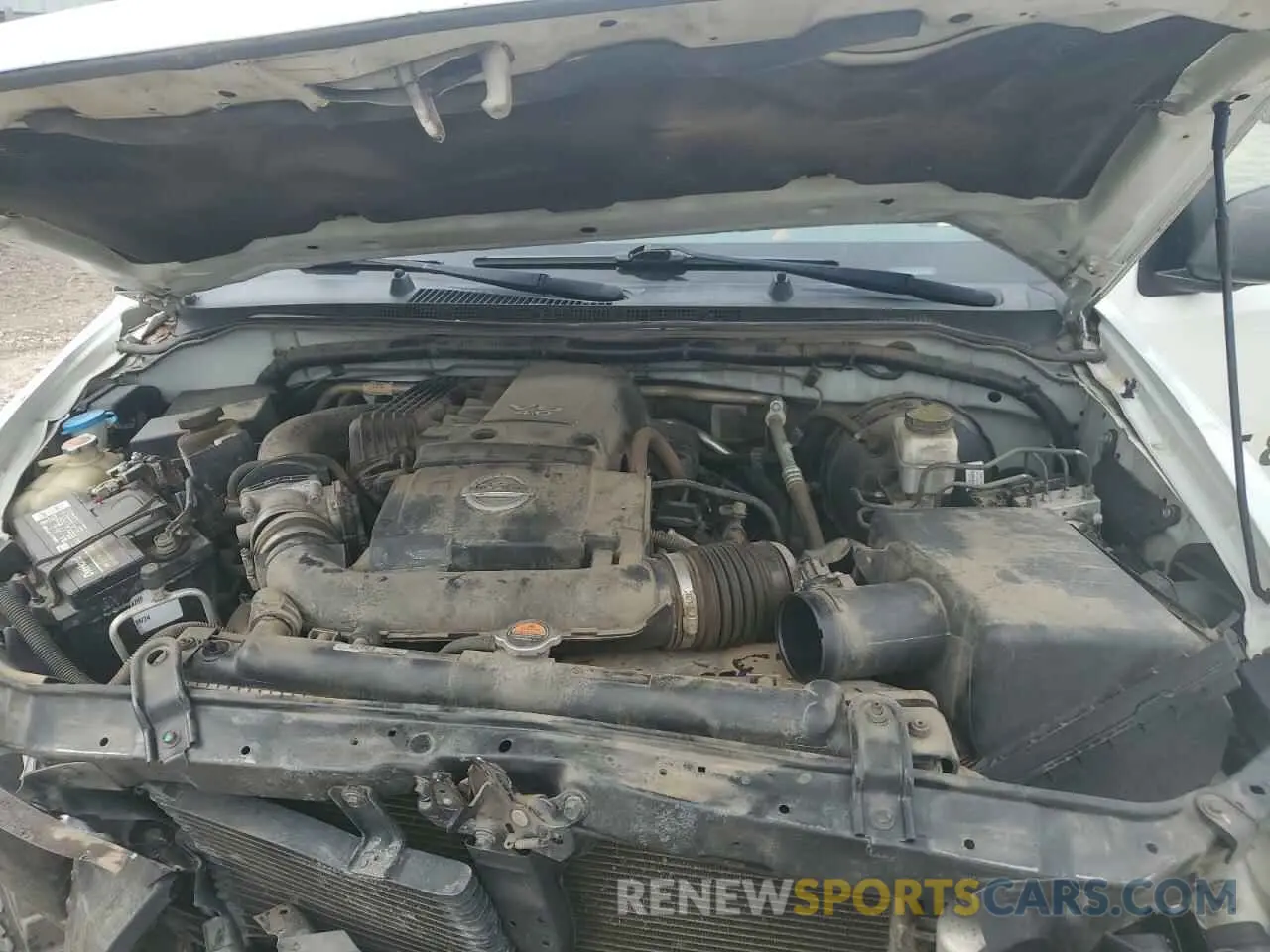 11 Photograph of a damaged car 1N6AD0CW5KN711818 NISSAN FRONTIER 2019
