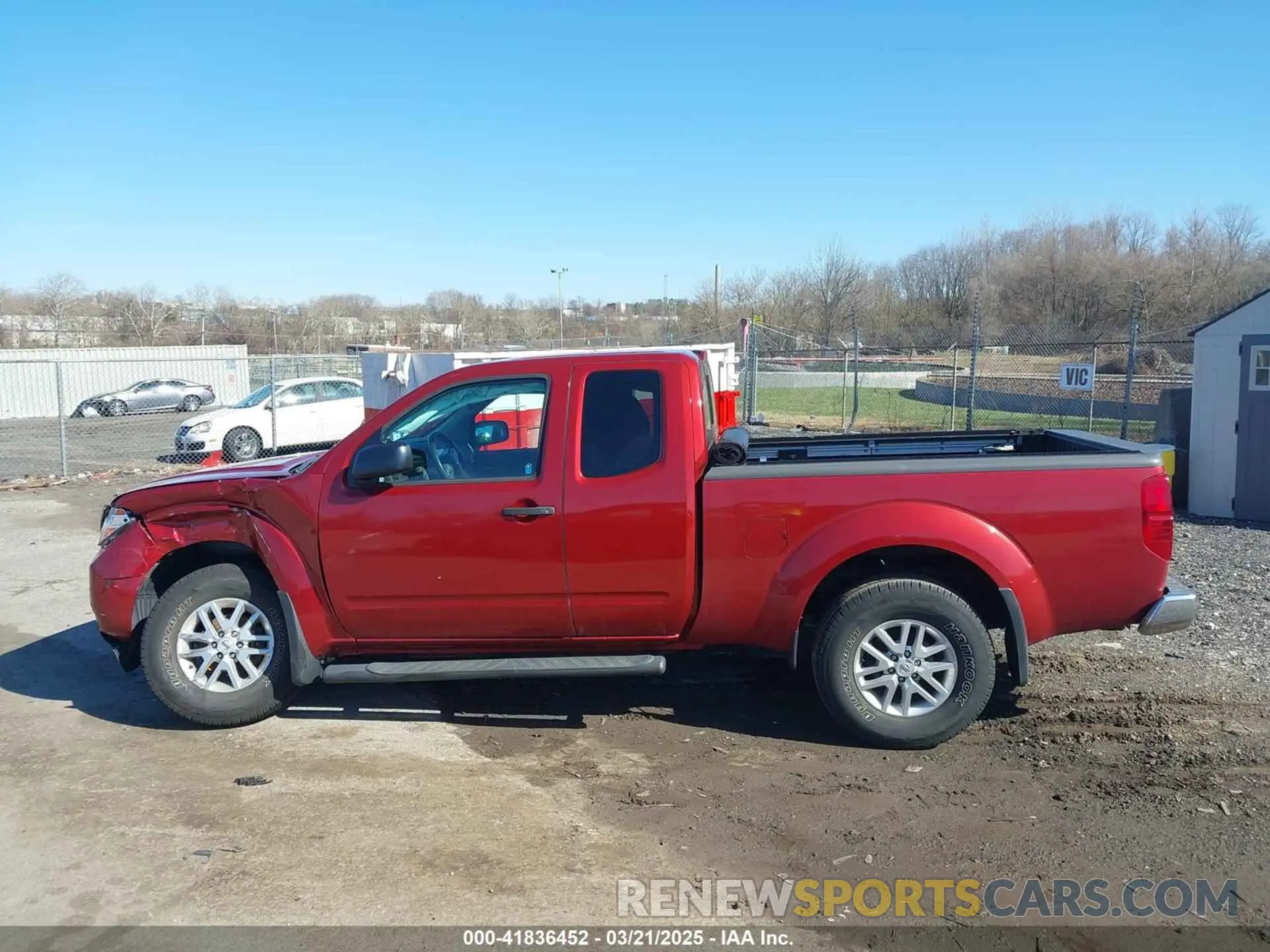 14 Photograph of a damaged car 1N6AD0CW6KN729096 NISSAN FRONTIER 2019
