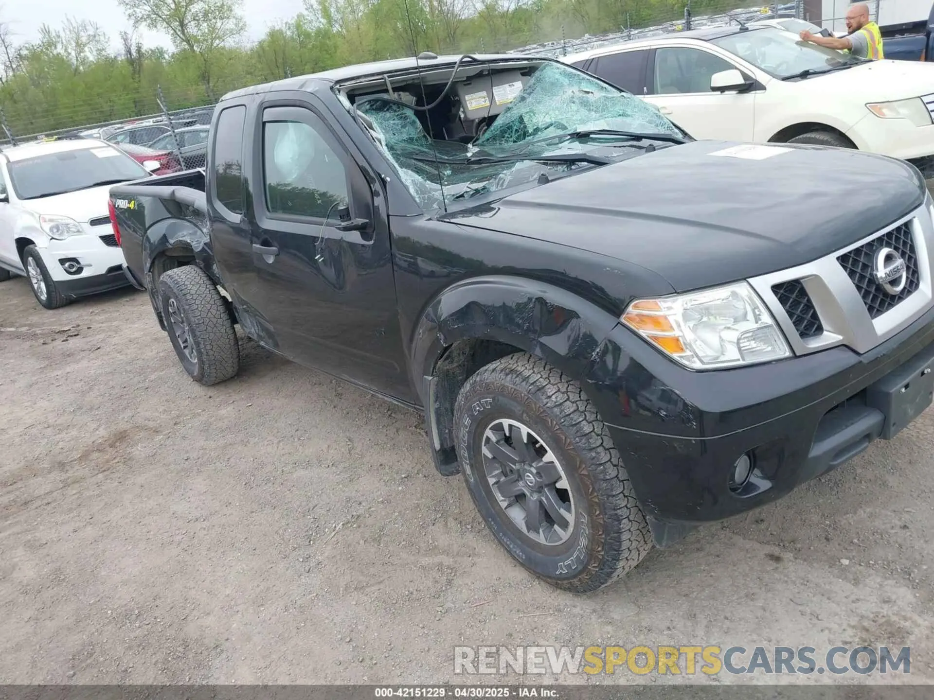 1 Photograph of a damaged car 1N6AD0CW6KN737280 NISSAN FRONTIER 2019