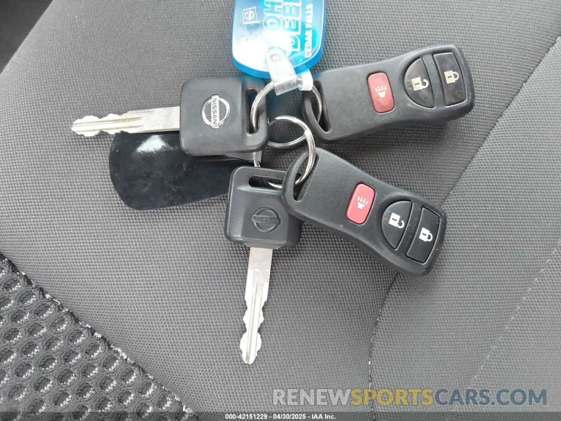 11 Photograph of a damaged car 1N6AD0CW6KN737280 NISSAN FRONTIER 2019