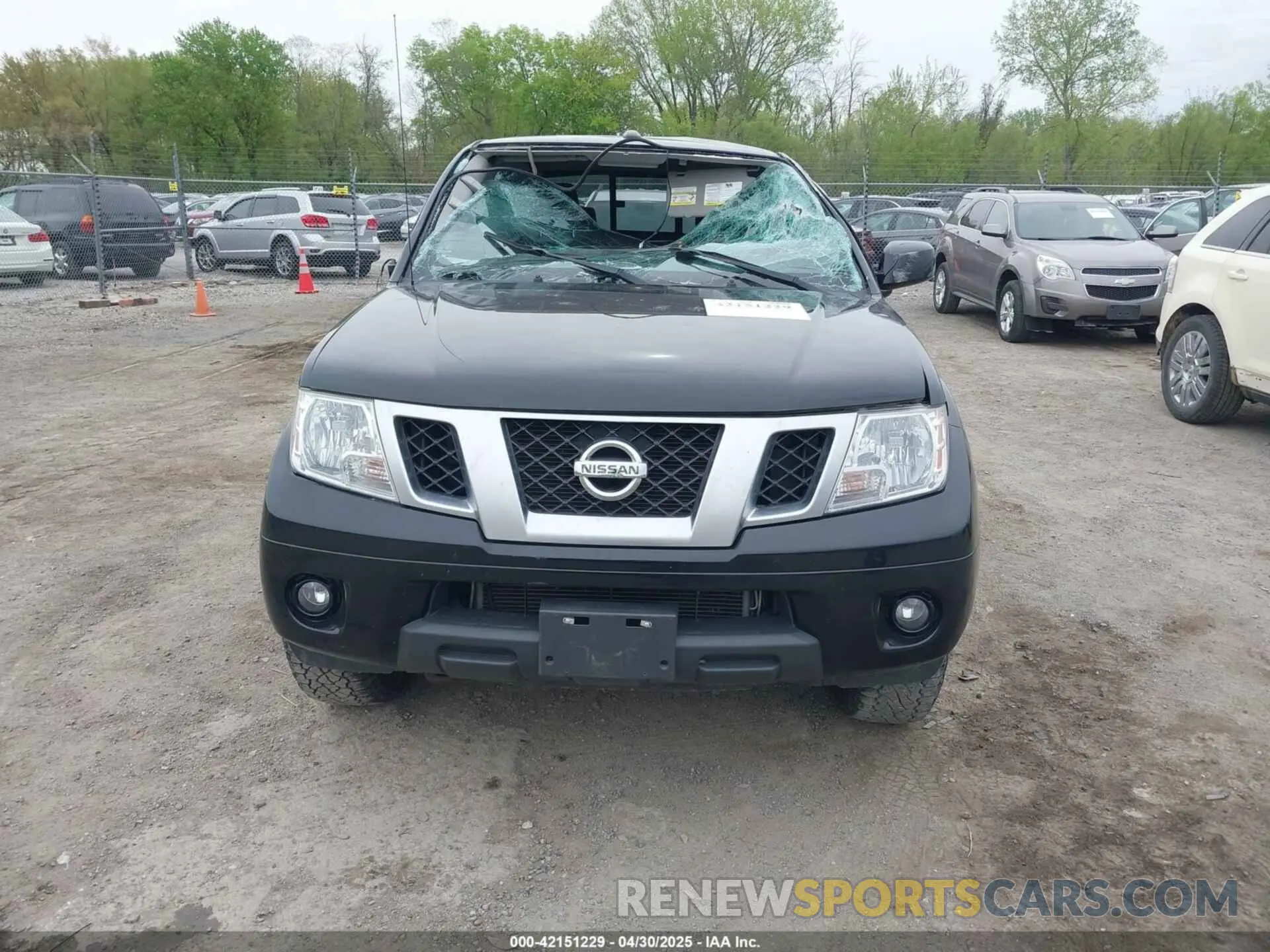 13 Photograph of a damaged car 1N6AD0CW6KN737280 NISSAN FRONTIER 2019