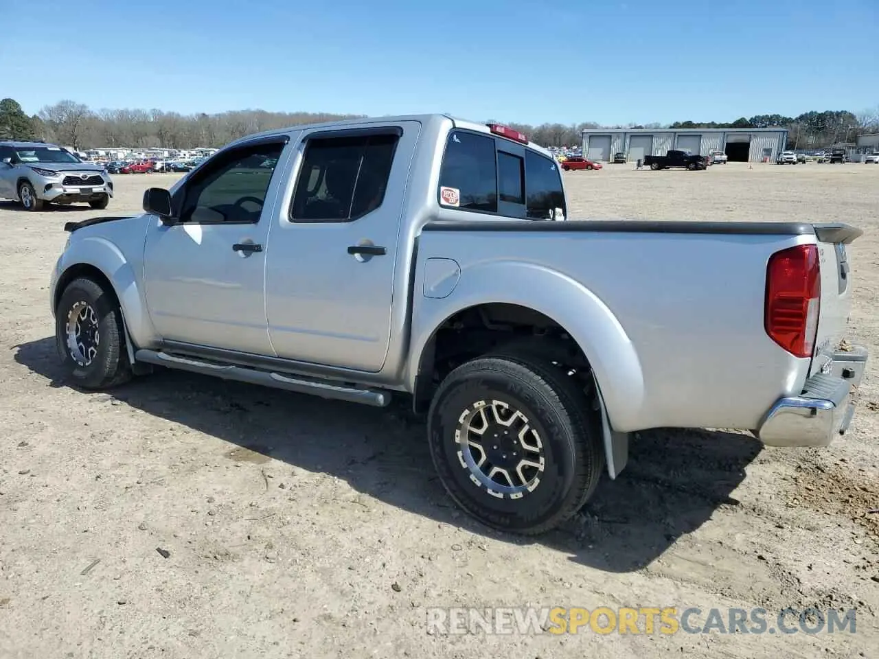 2 Photograph of a damaged car 1N6AD0ER0KN733409 NISSAN FRONTIER 2019