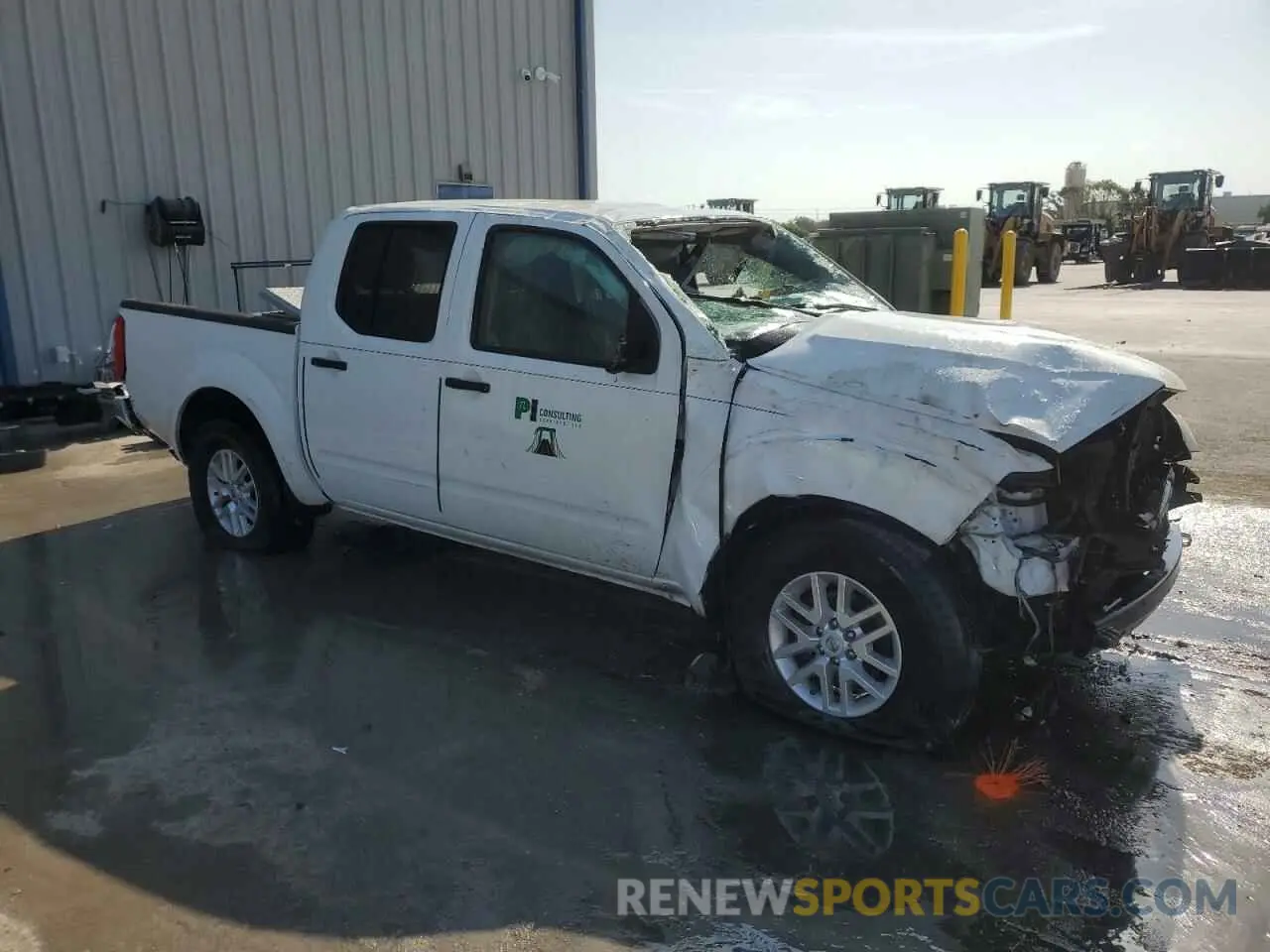 4 Photograph of a damaged car 1N6AD0ER0KN764501 NISSAN FRONTIER 2019