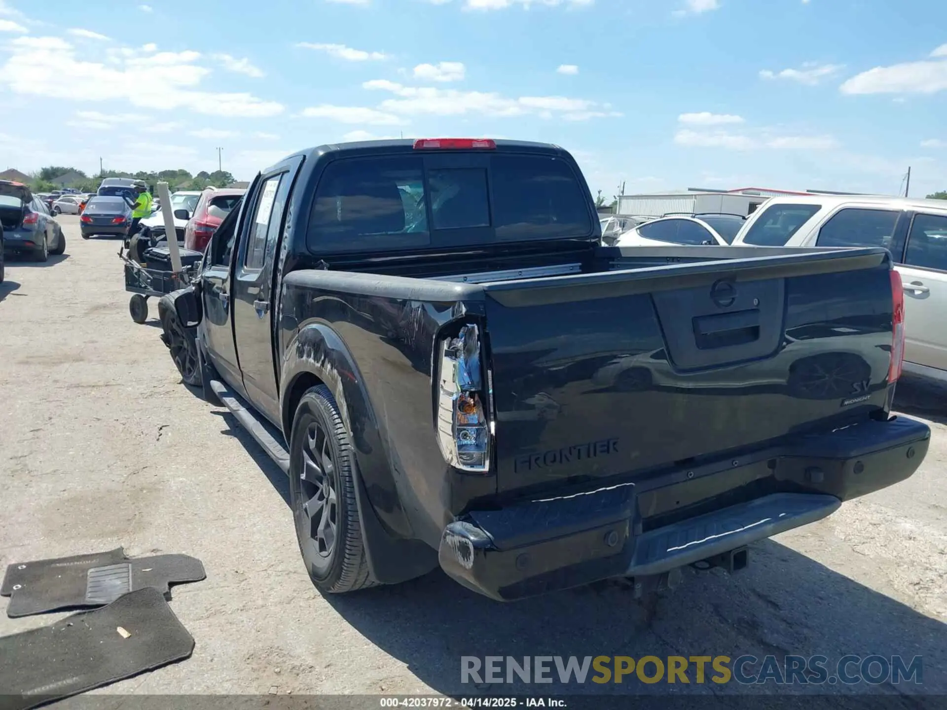 3 Photograph of a damaged car 1N6AD0ER0KN783985 NISSAN FRONTIER 2019