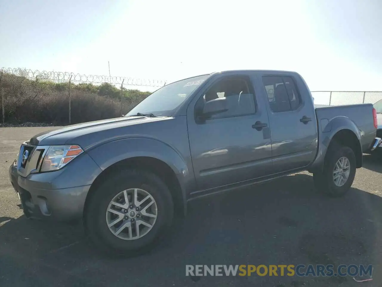 1 Photograph of a damaged car 1N6AD0ER0KN870575 NISSAN FRONTIER 2019