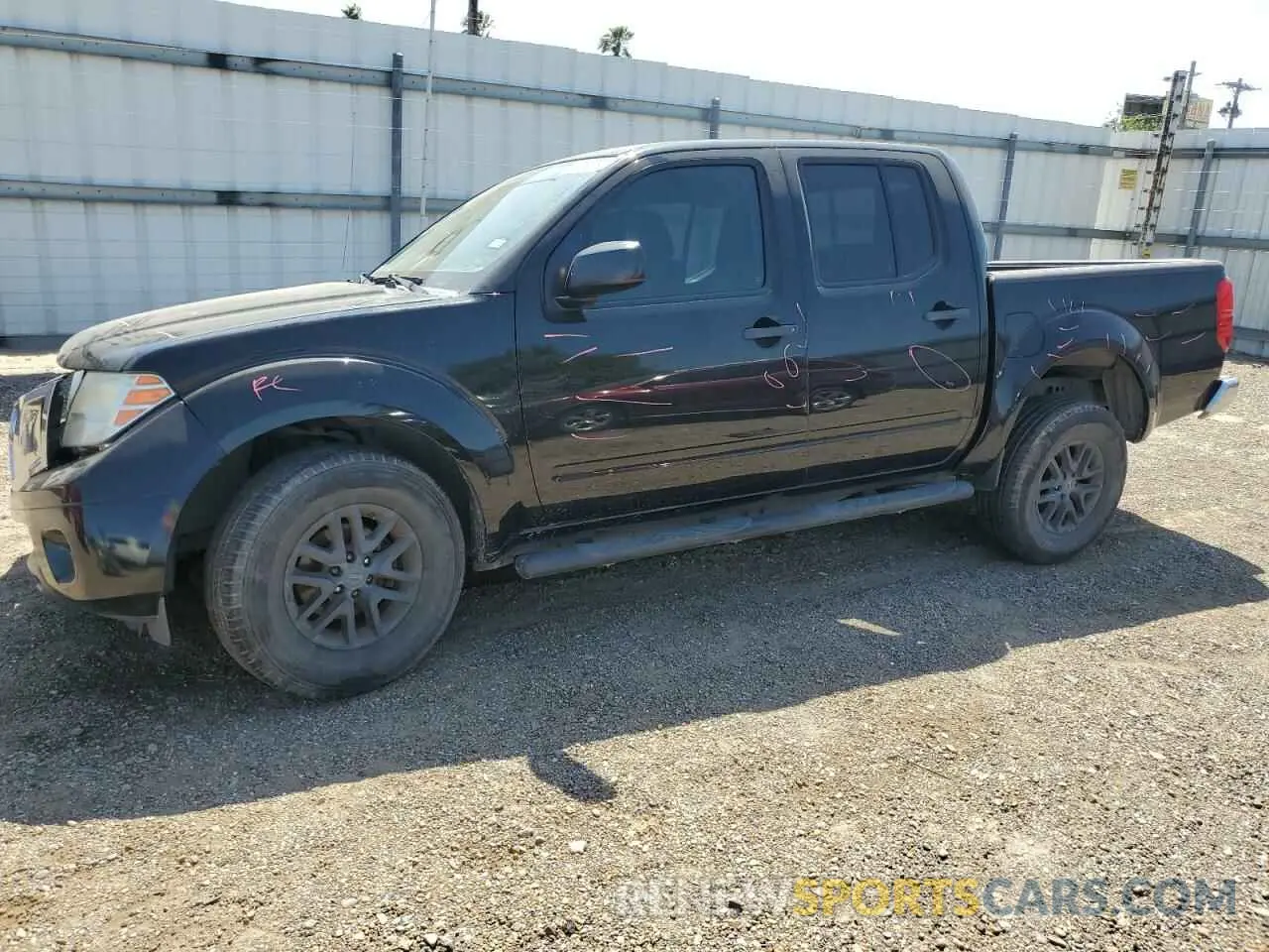 1 Photograph of a damaged car 1N6AD0ER1KN701049 NISSAN FRONTIER 2019