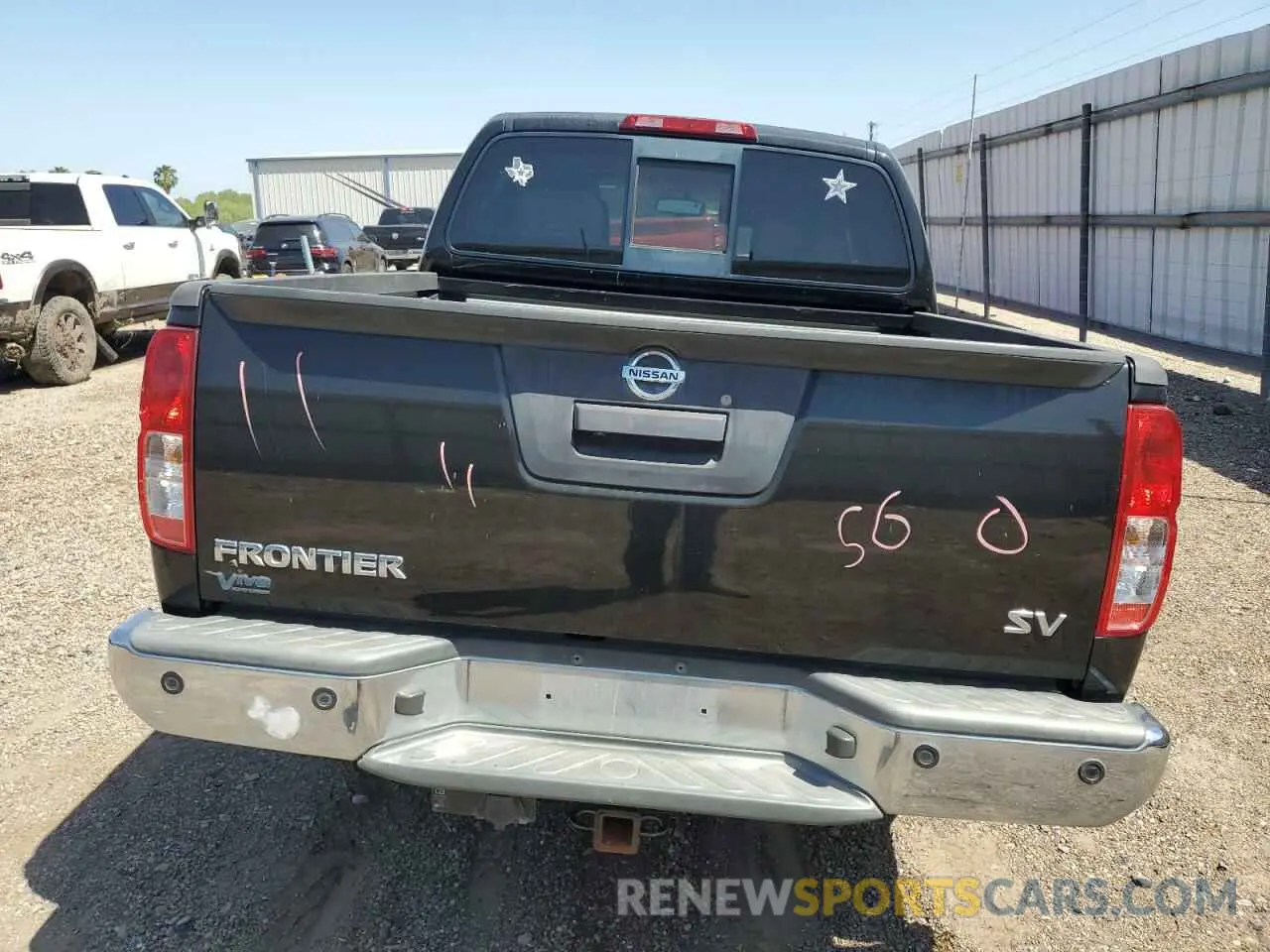 6 Photograph of a damaged car 1N6AD0ER1KN701049 NISSAN FRONTIER 2019